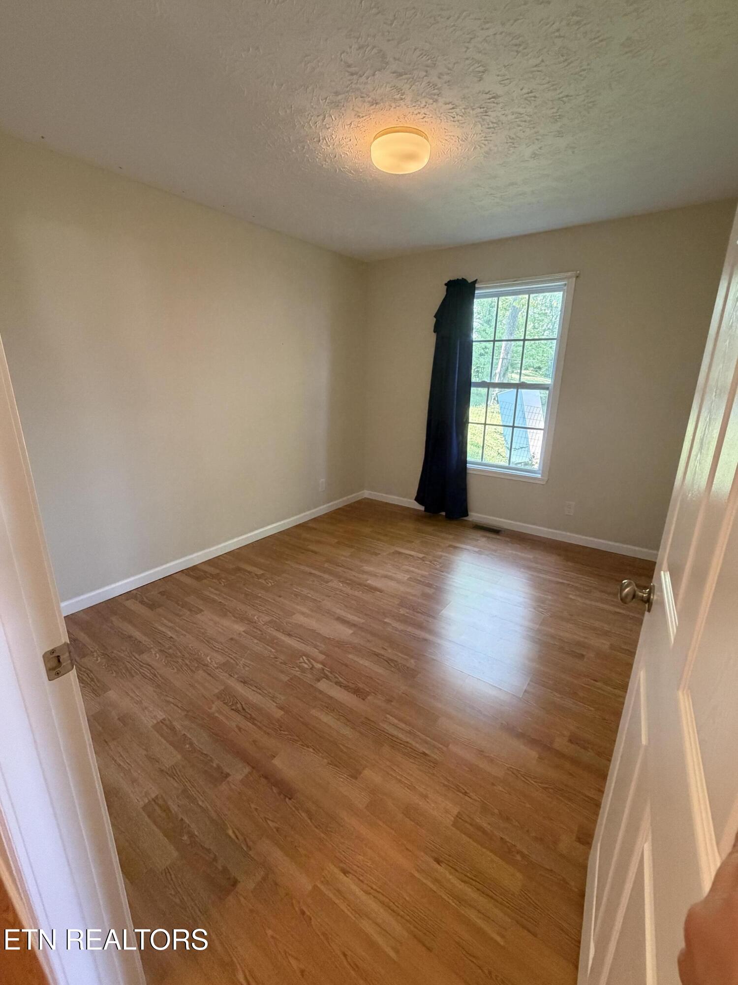 216 N Cross Street Oneida TN 37841
