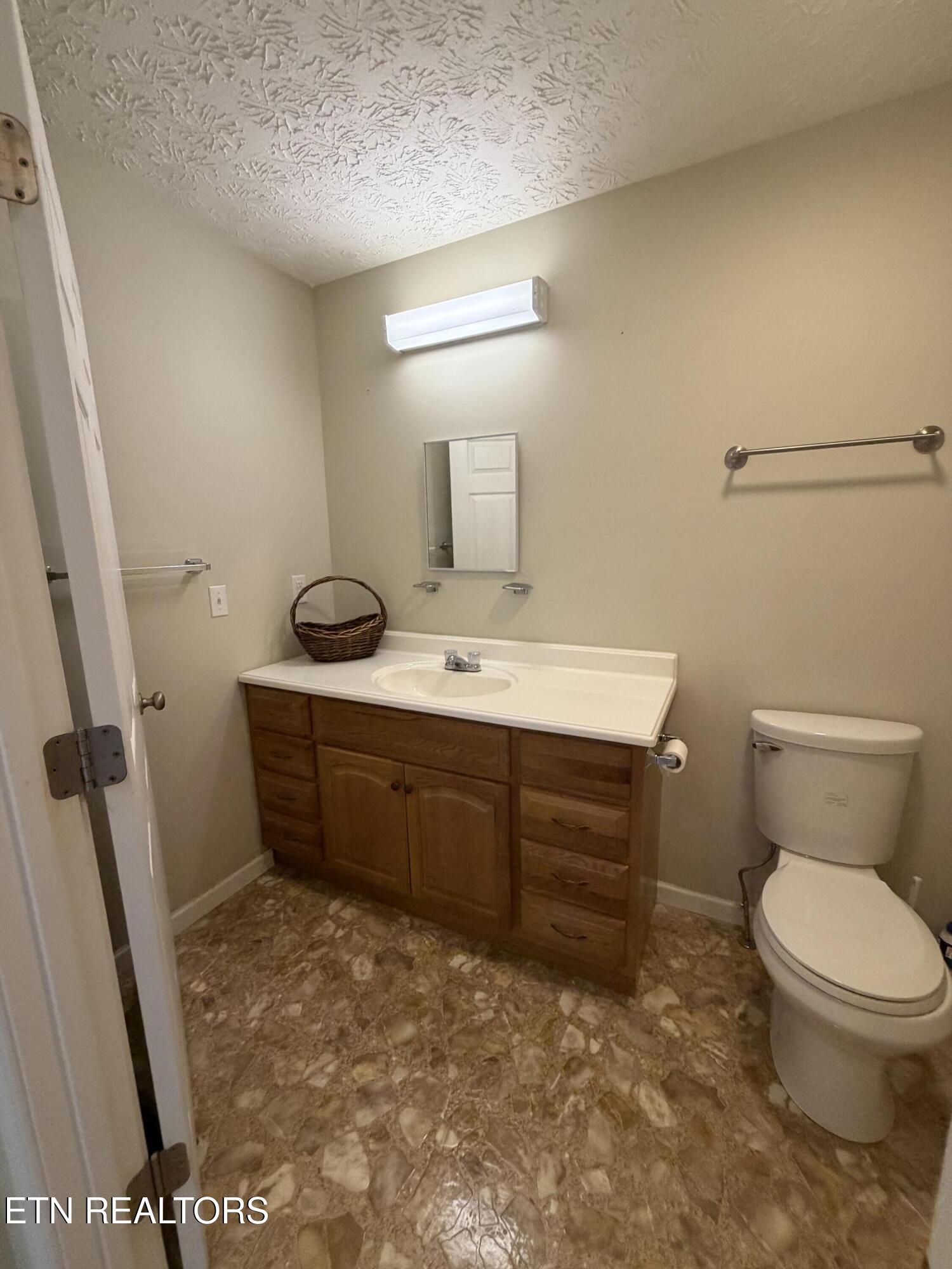 216 N Cross Street Oneida TN 37841