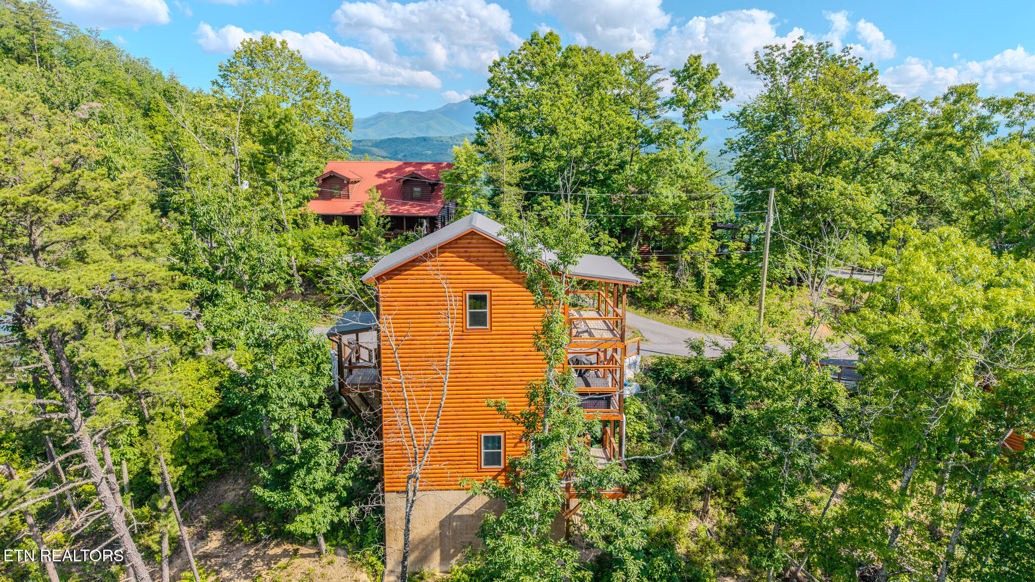1864 Blue Tick Way Sevierville TN 37876
