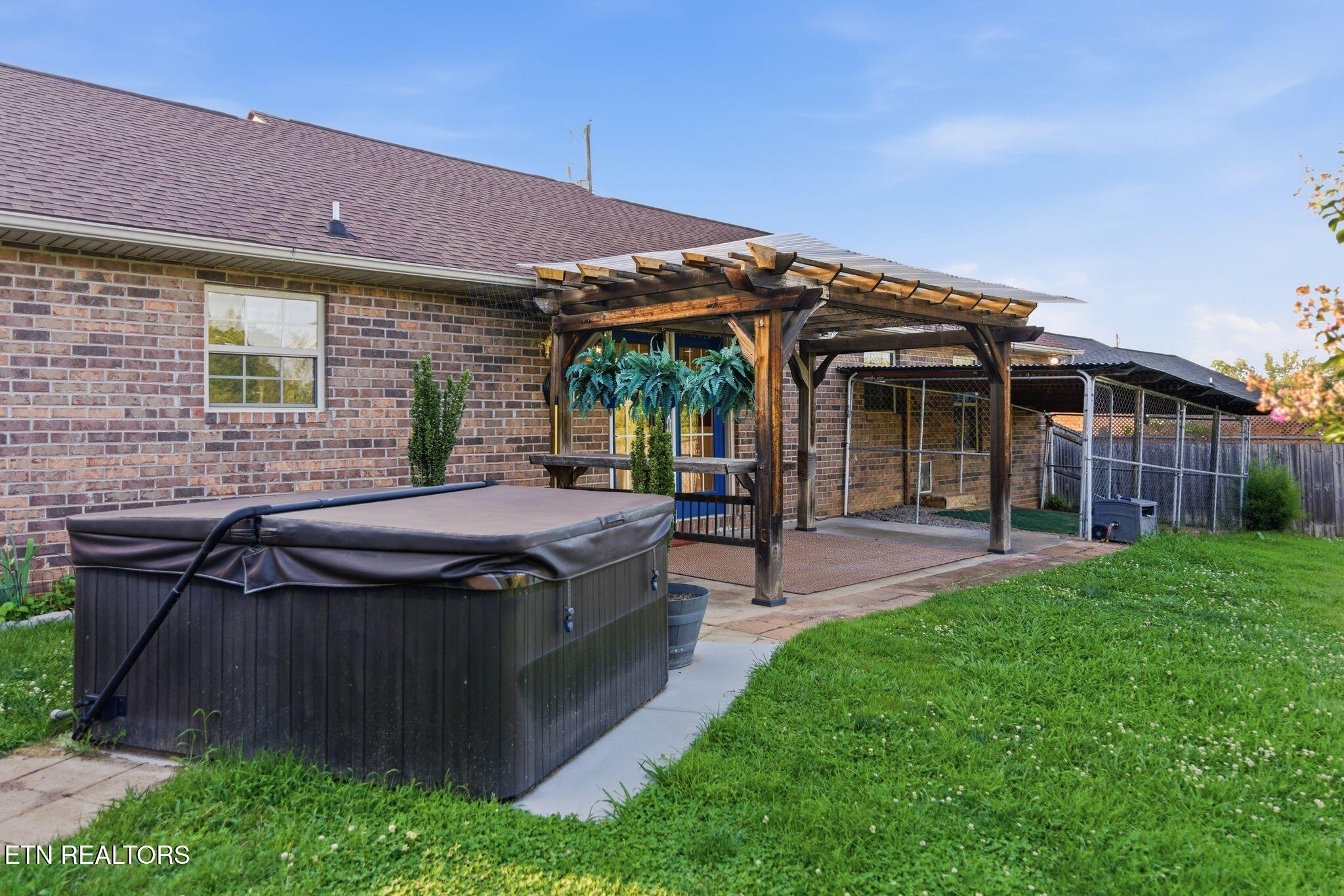 7213 Agatha Road Corryton TN 37721