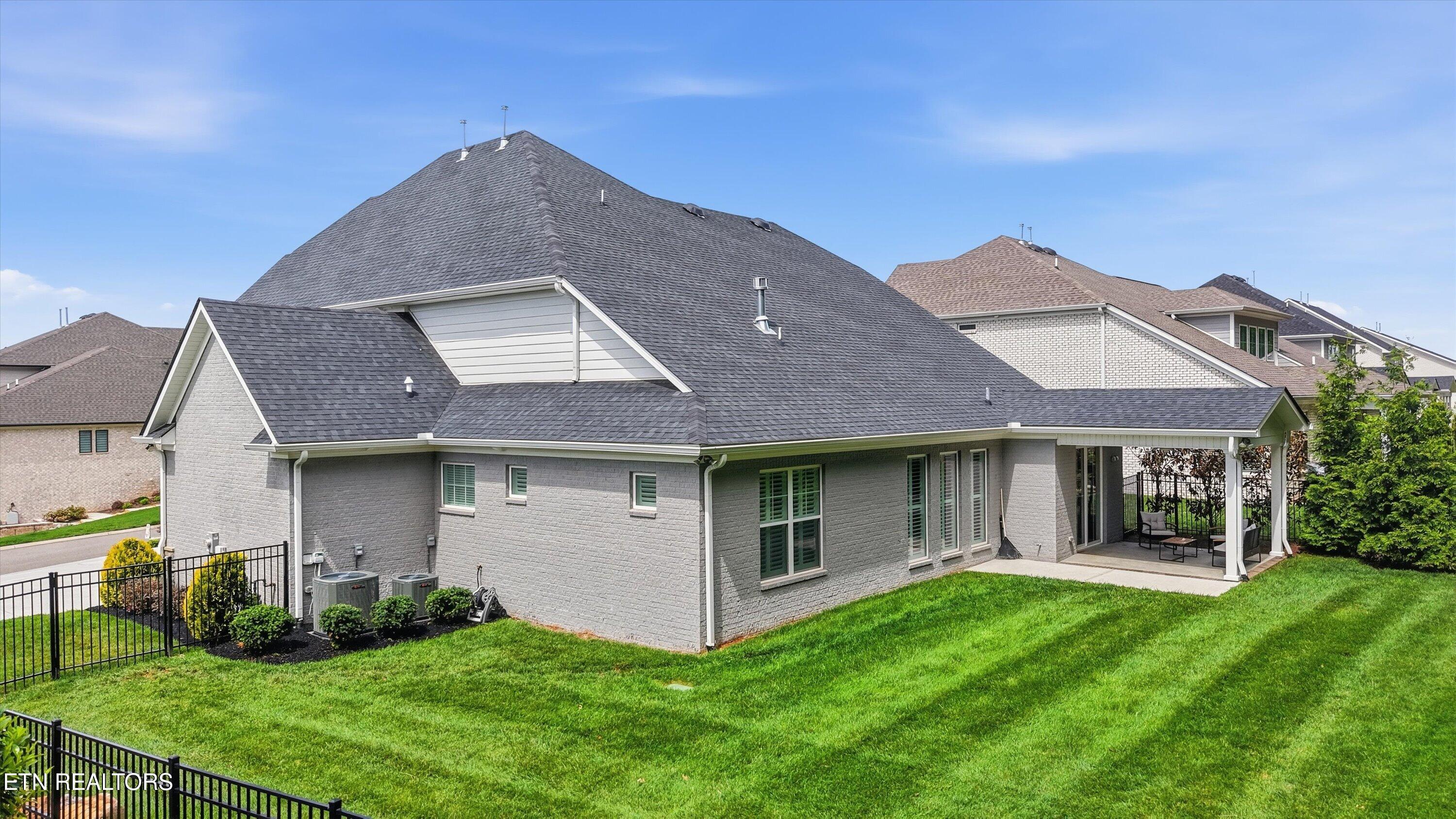 226 Reverence Run Lane Knoxville TN 37934