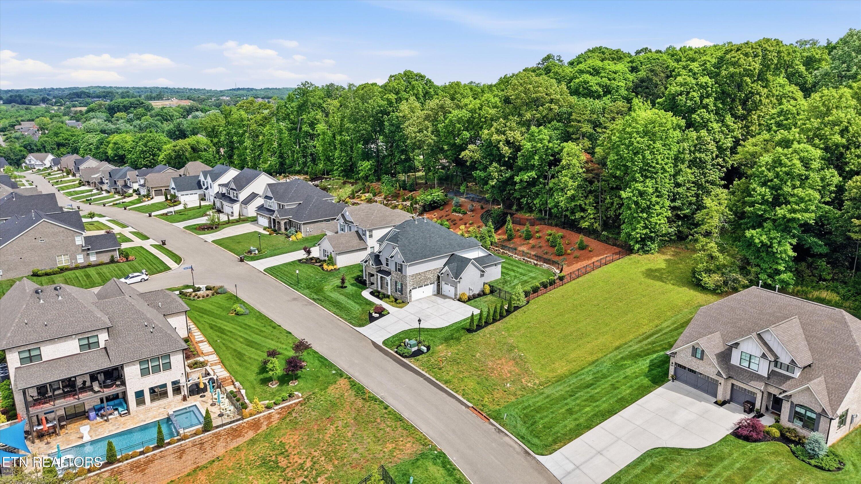 226 Reverence Run Lane Knoxville TN 37934
