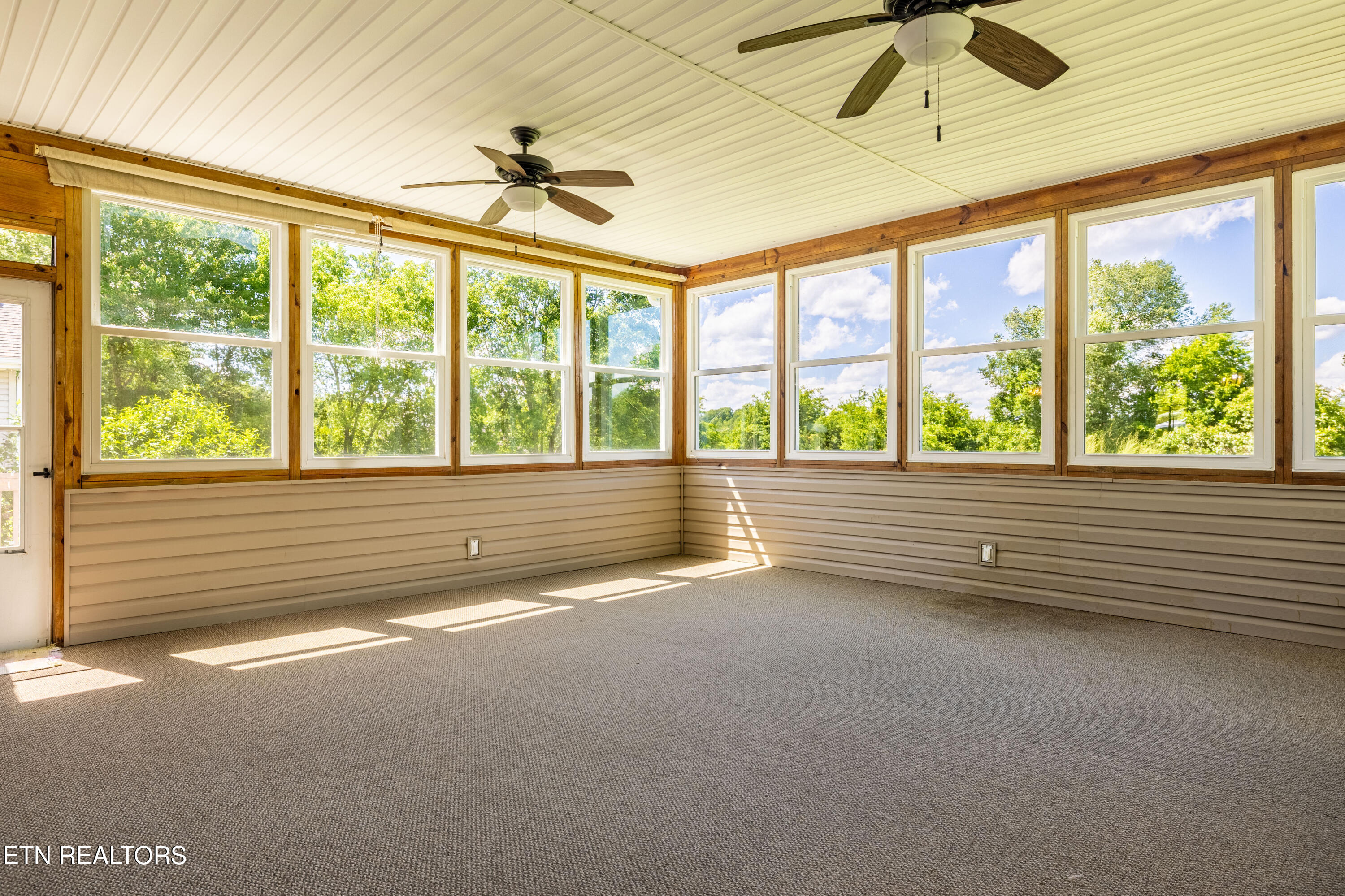 178 Scenic Hill Lane Lenoir City TN 37771
