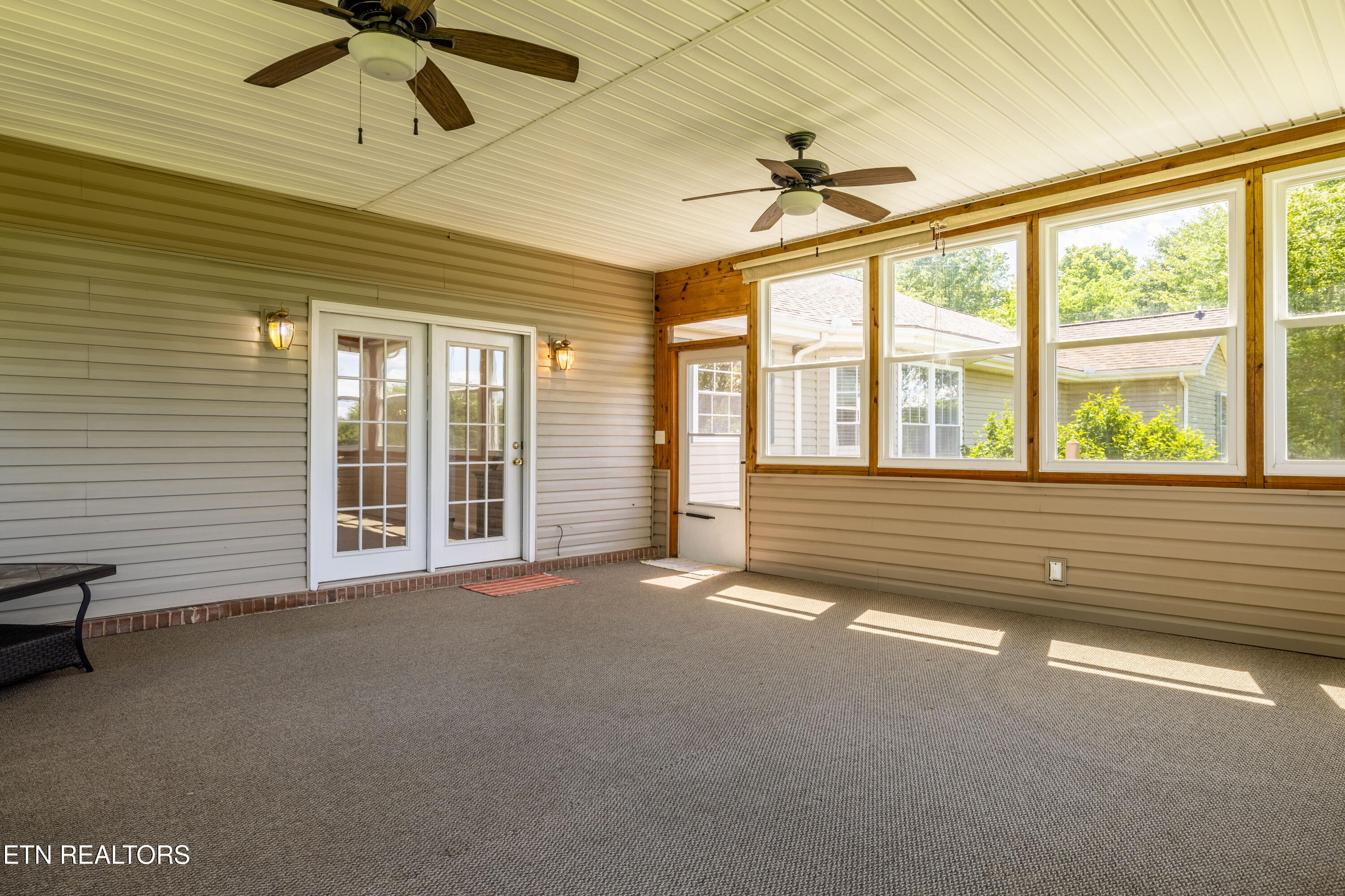 178 Scenic Hill Lane Lenoir City TN 37771