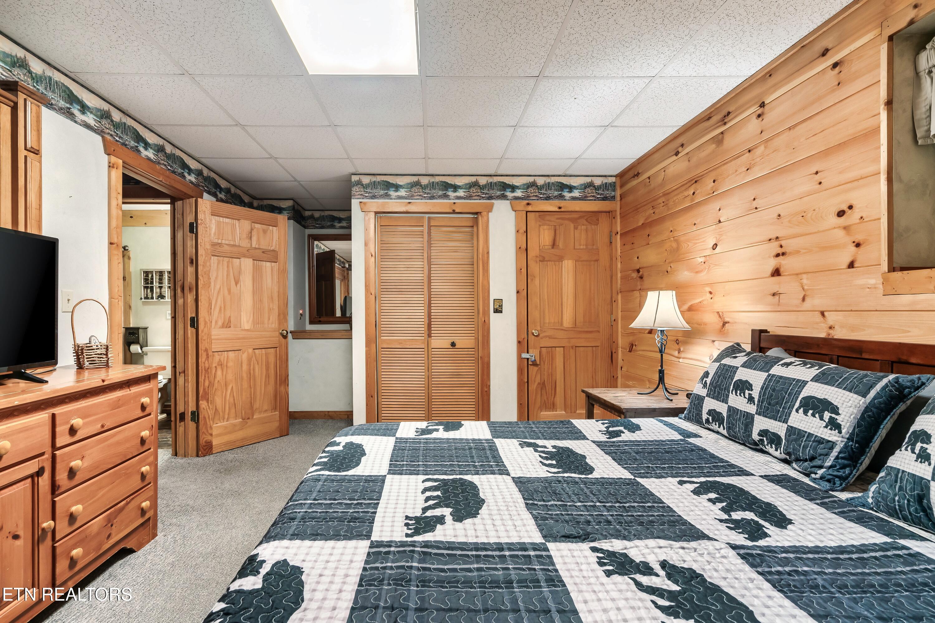 722 Nighthawk Way Pigeon Forge TN 37863