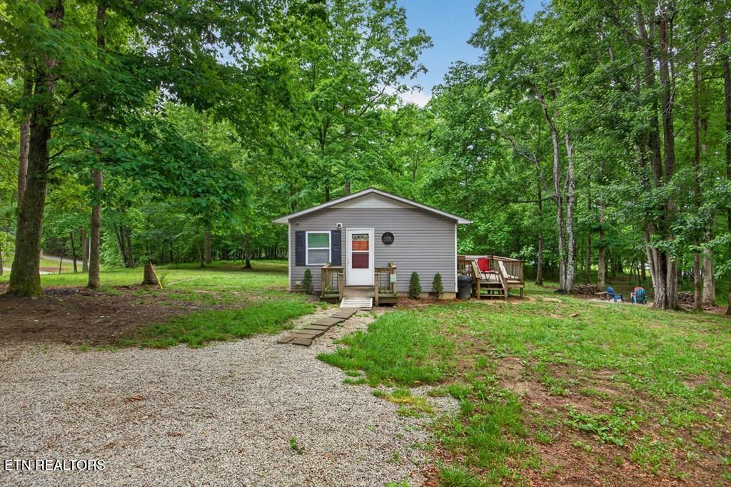 1211 Camp Belle Air Road Sparta TN 38583