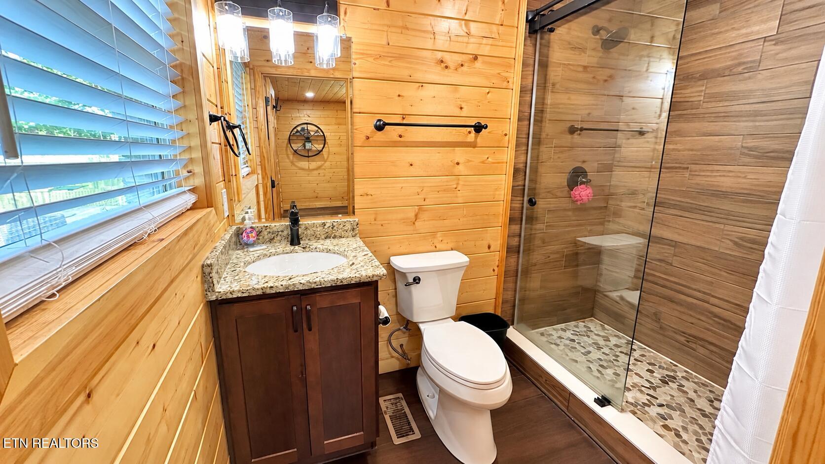 2680 High Valley Drive Pigeon Forge TN 37863
