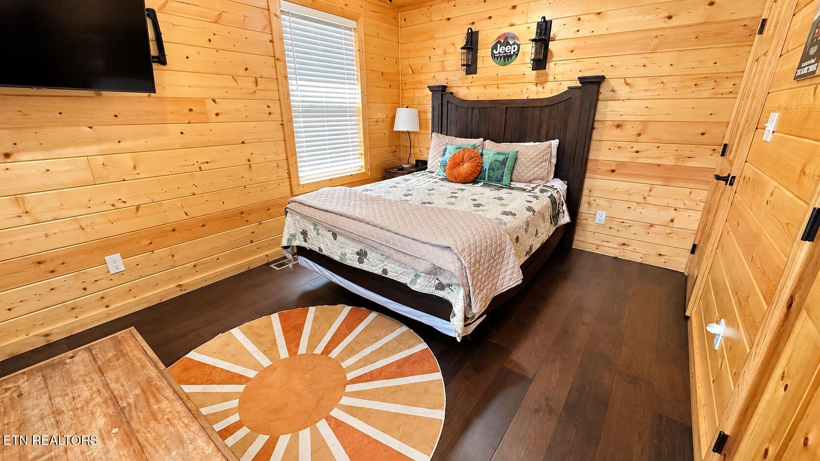 2680 High Valley Drive Pigeon Forge TN 37863