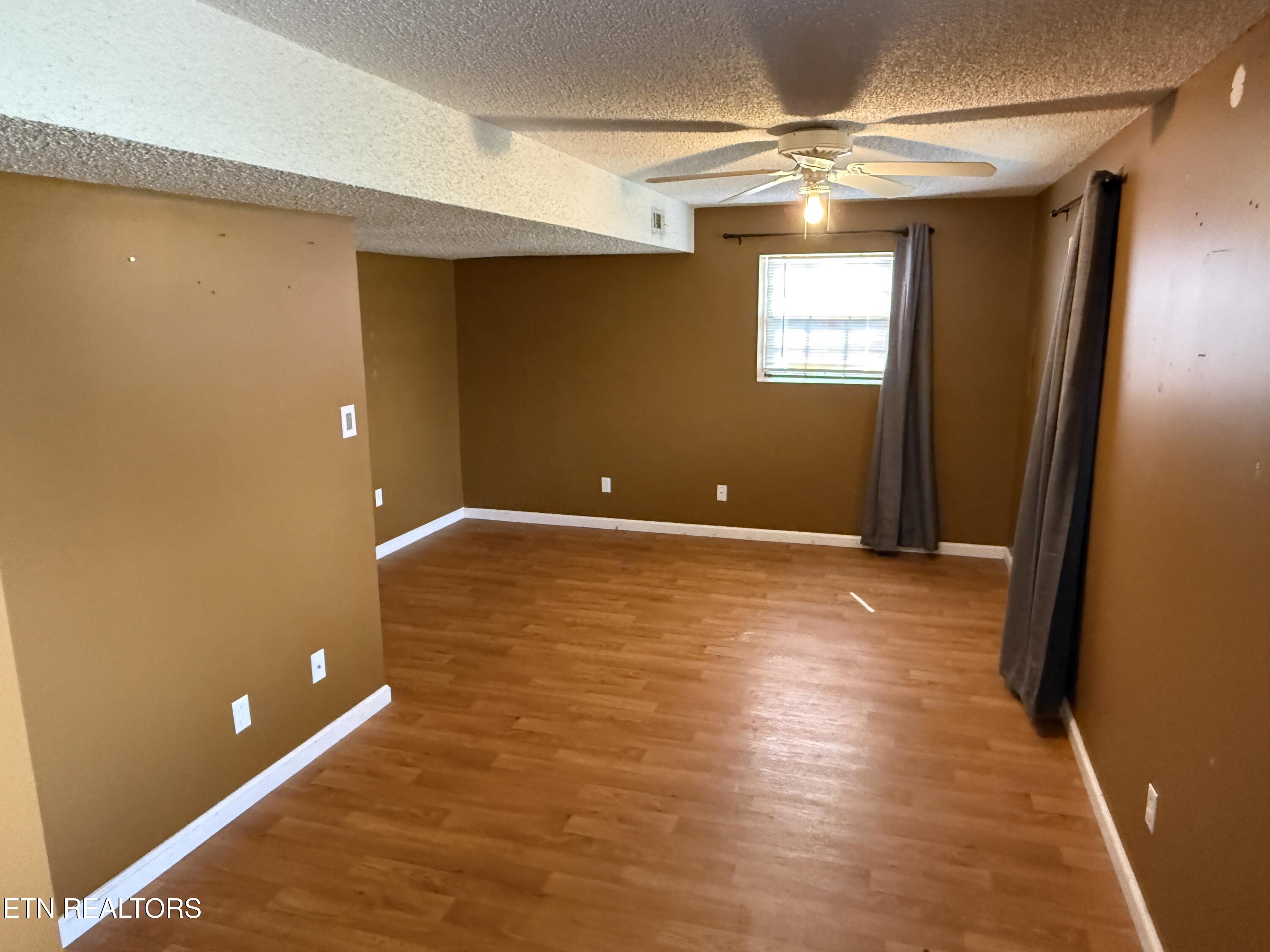 2066 Colonial Circle Maryville TN 37803
