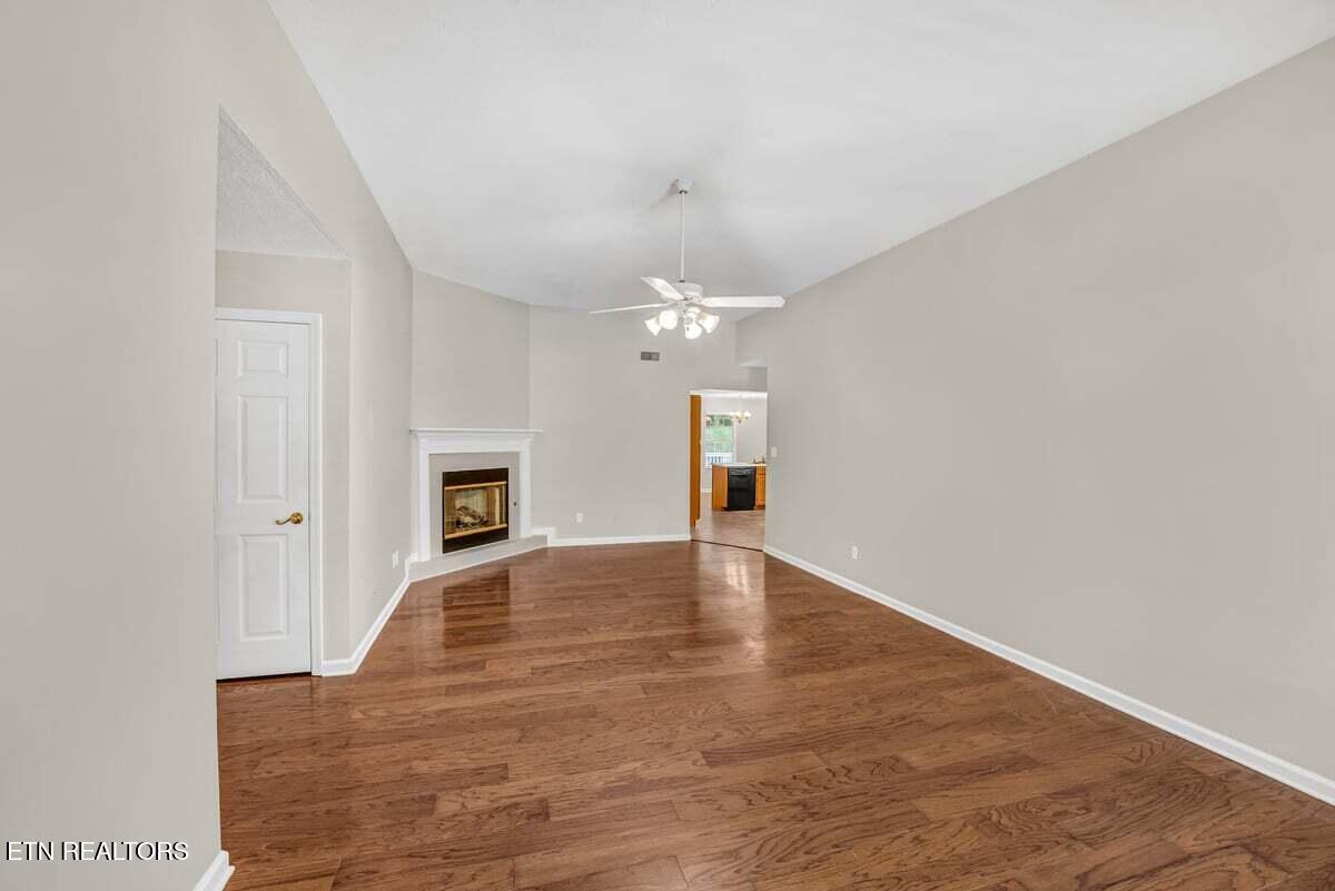 10156 Bellflower Way Knoxville TN 37932