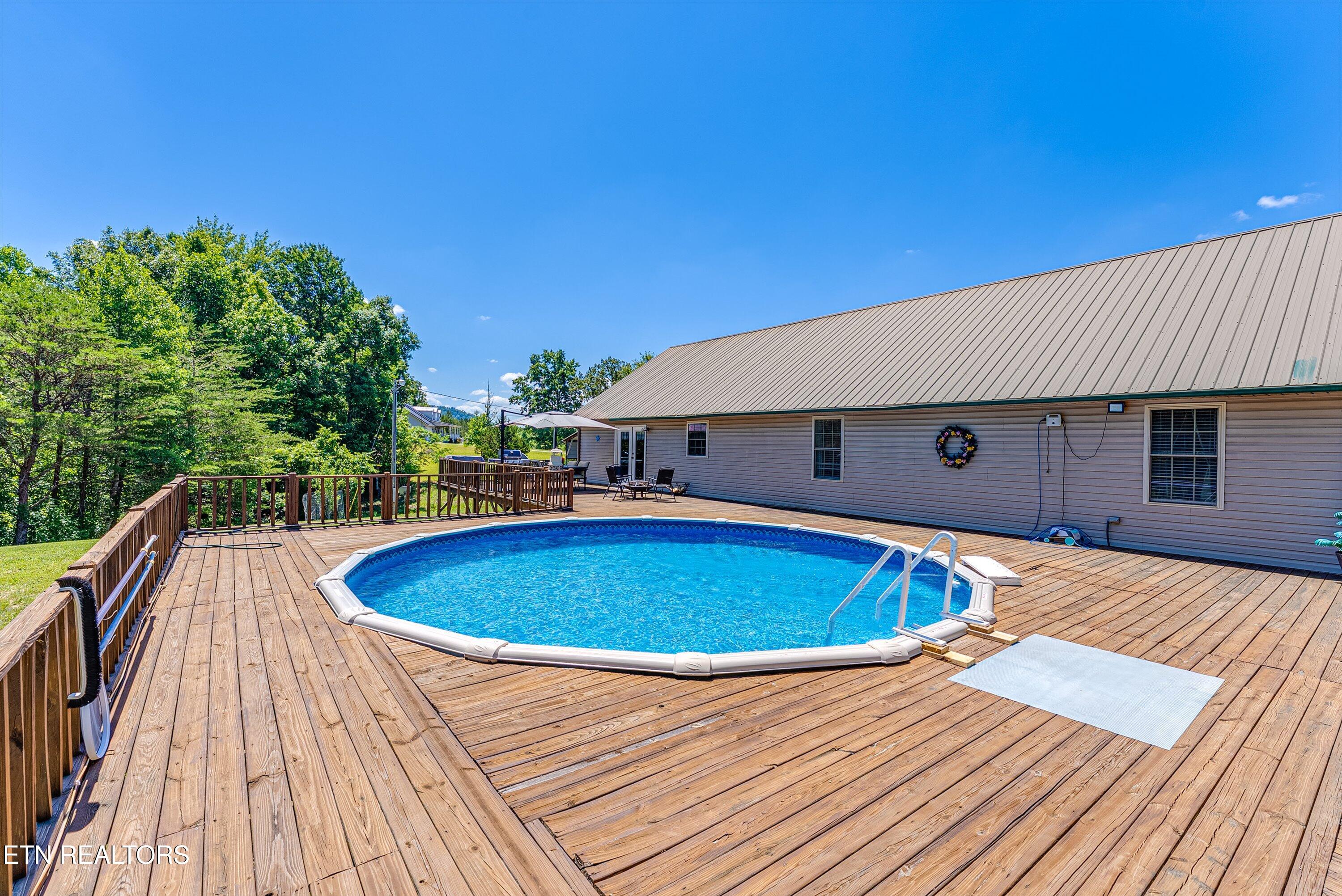 539 Pauline Drive Pioneer TN 37847