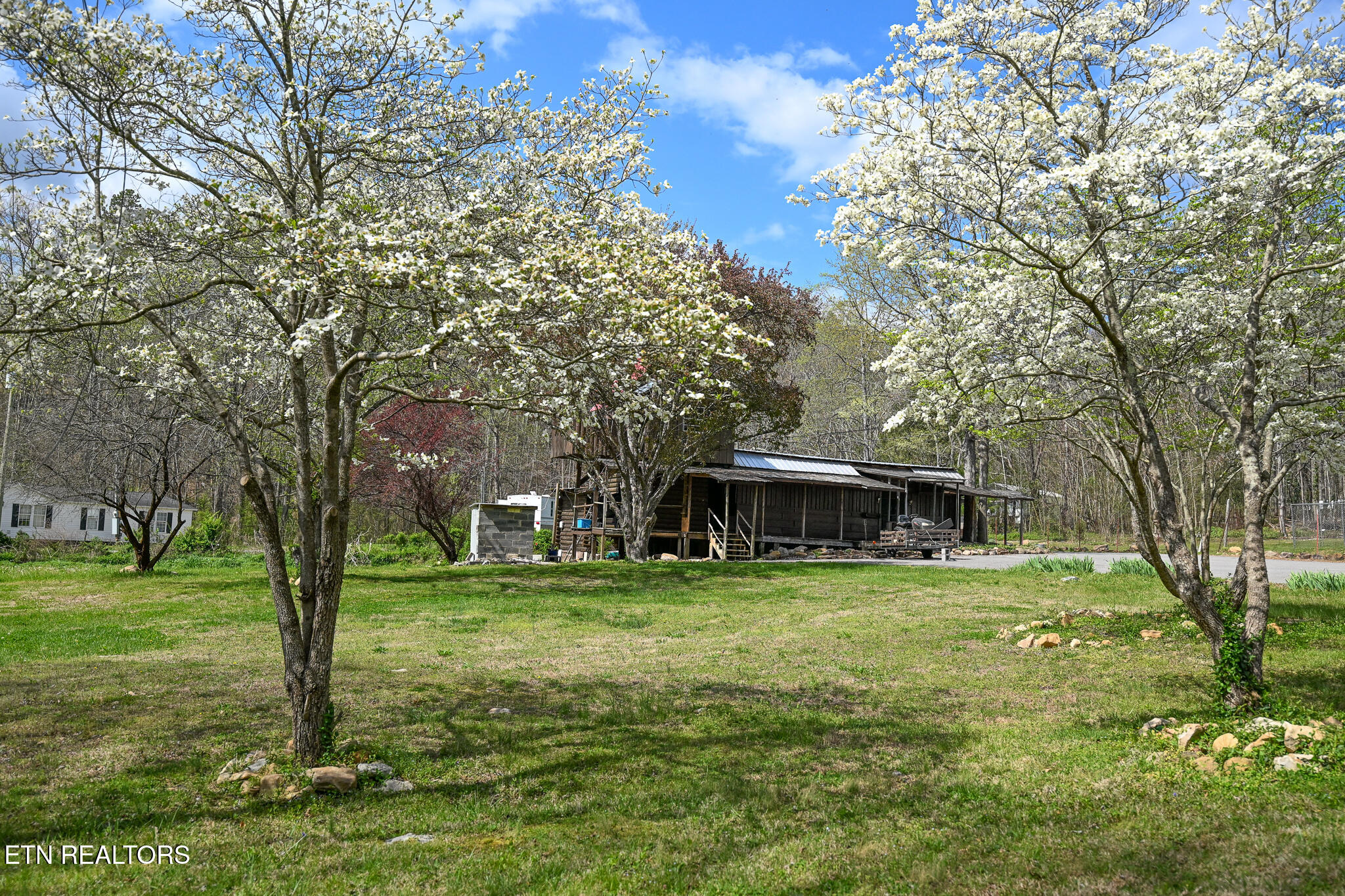 1941 Bluff Mountain Road Sevierville TN 37876