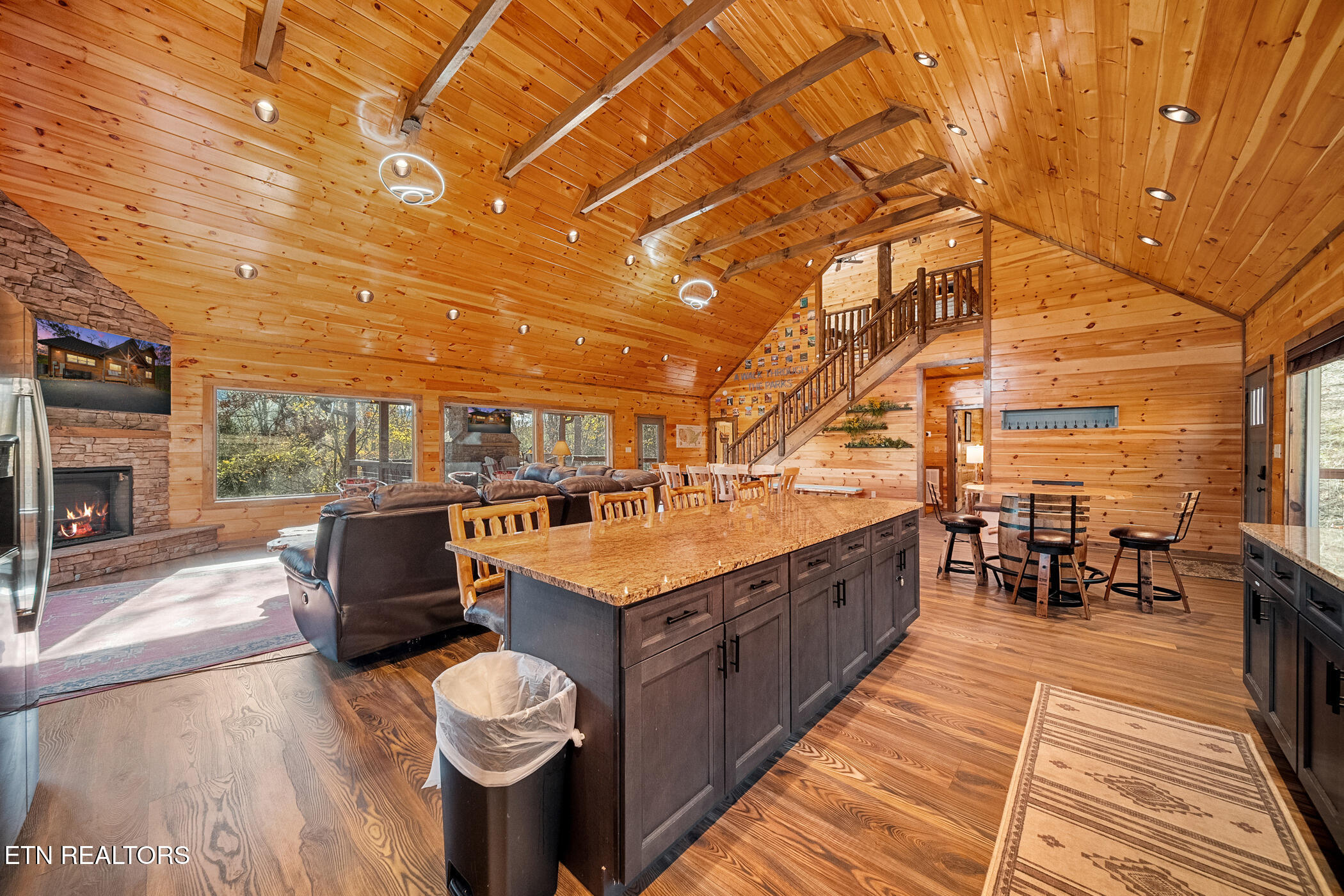 2686 Sulpher Springs Way Sevierville TN 37862