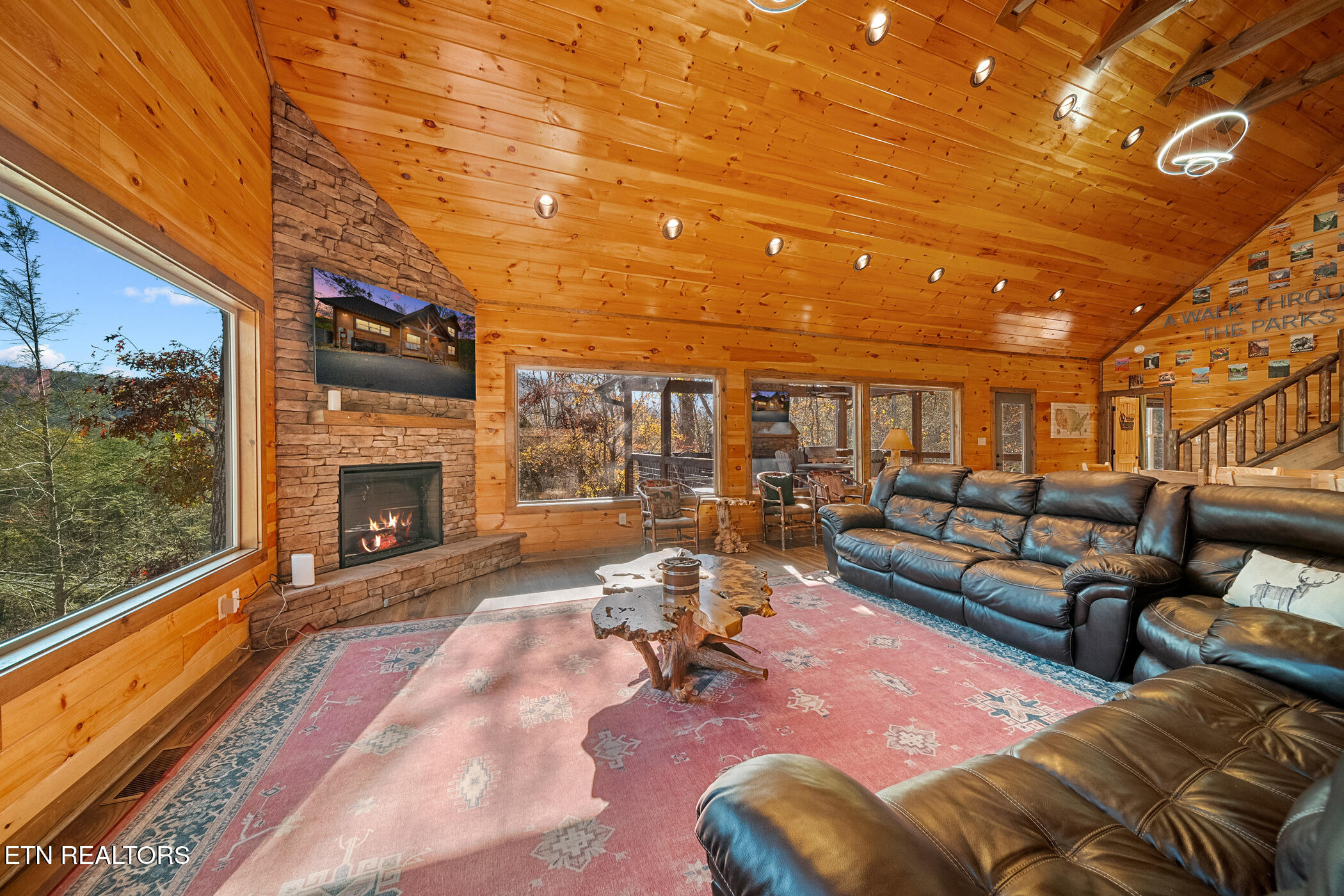 2686 Sulpher Springs Way Sevierville TN 37862