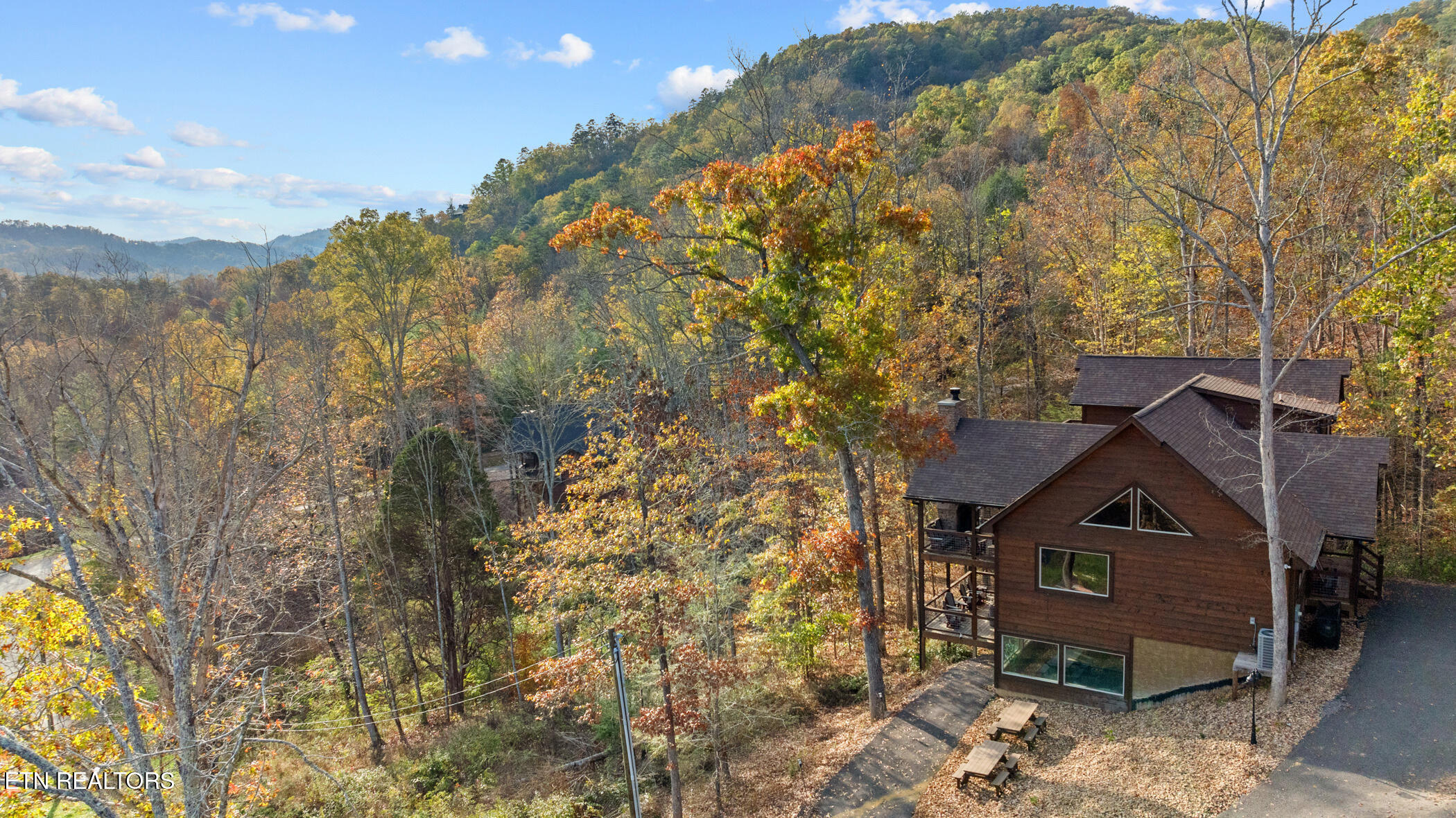 2686 Sulpher Springs Way Sevierville TN 37862