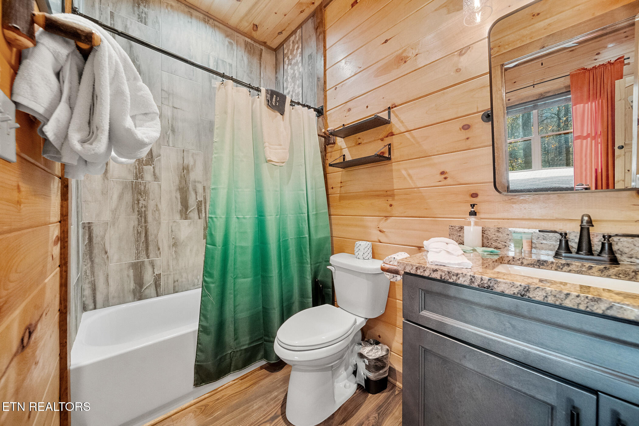 2686 Sulpher Springs Way Sevierville TN 37862