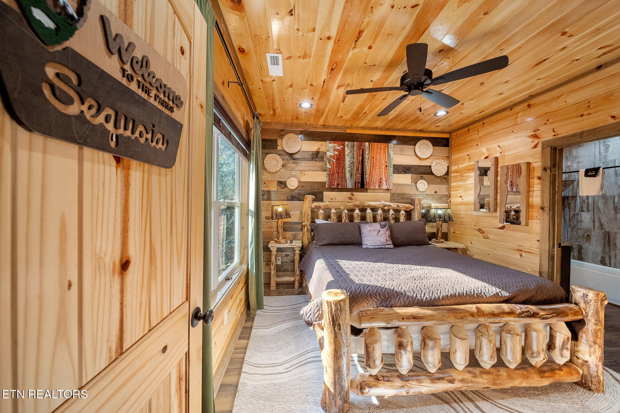2686 Sulpher Springs Way Sevierville TN 37862