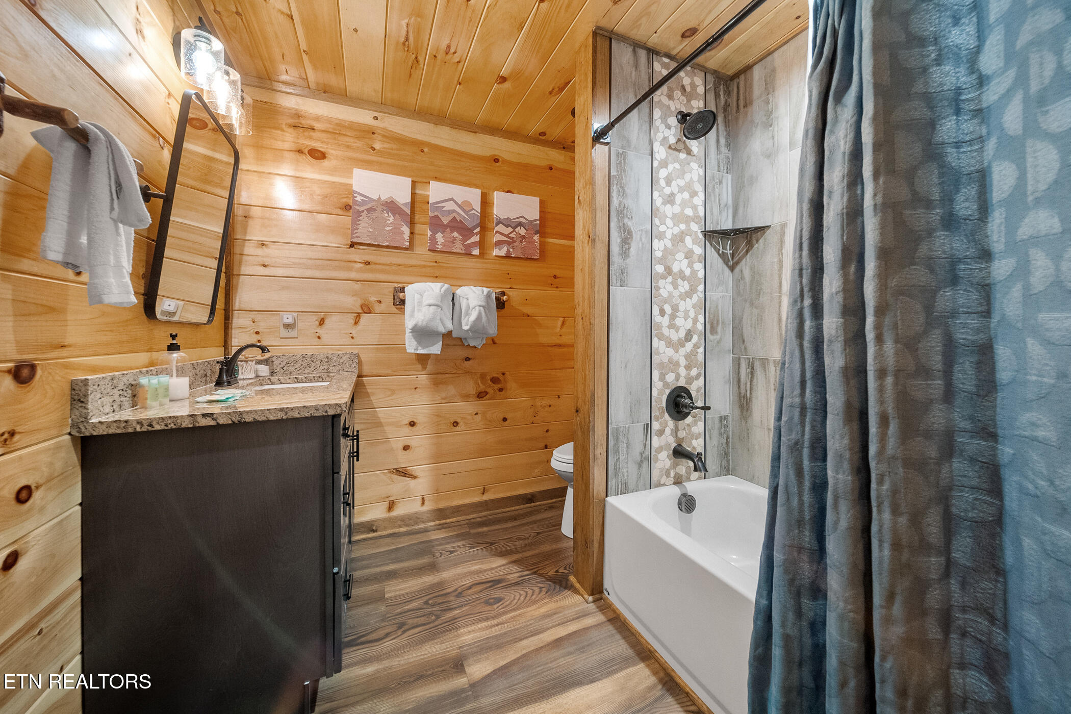 2686 Sulpher Springs Way Sevierville TN 37862
