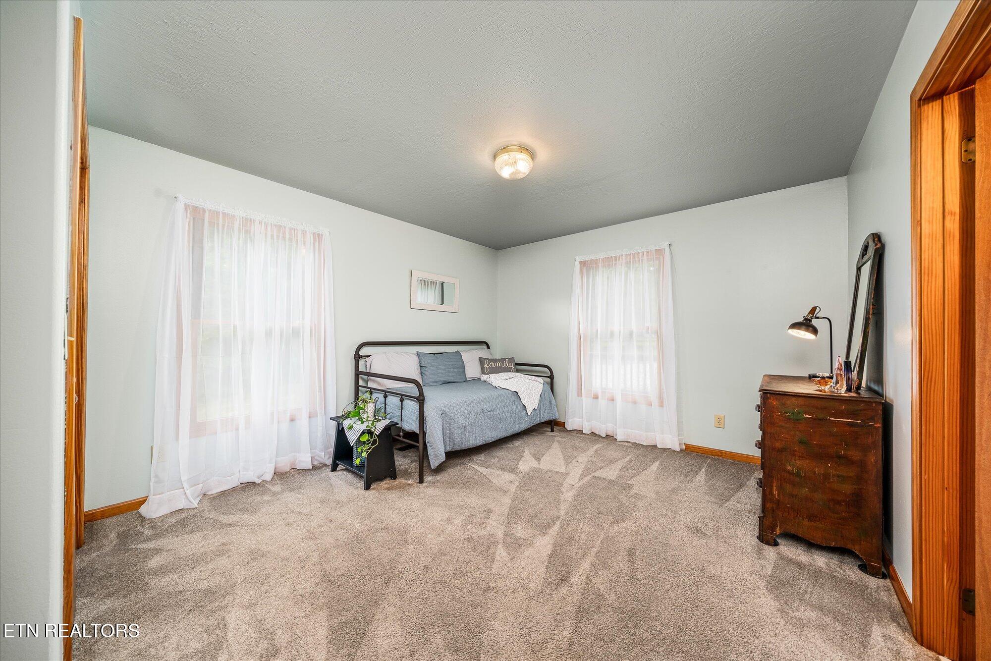 2882 York Road Crossville TN 38555