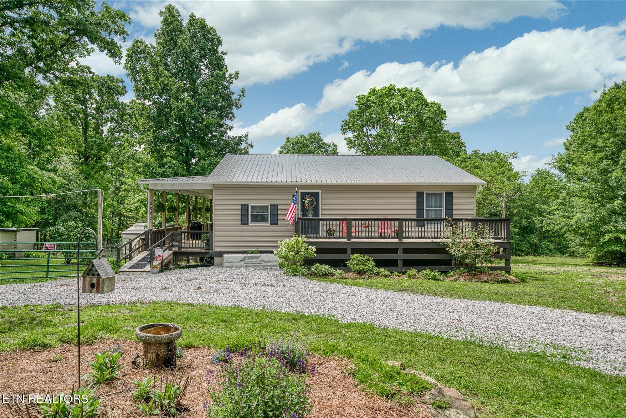 2882 York Road Crossville TN 38555
