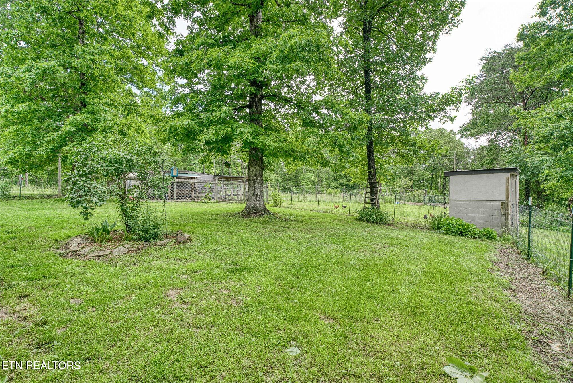 2882 York Road Crossville TN 38555