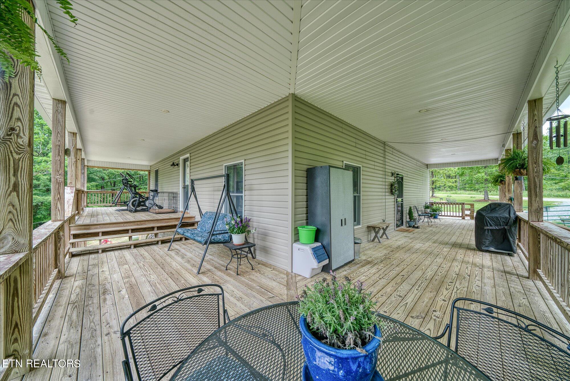 2882 York Road Crossville TN 38555