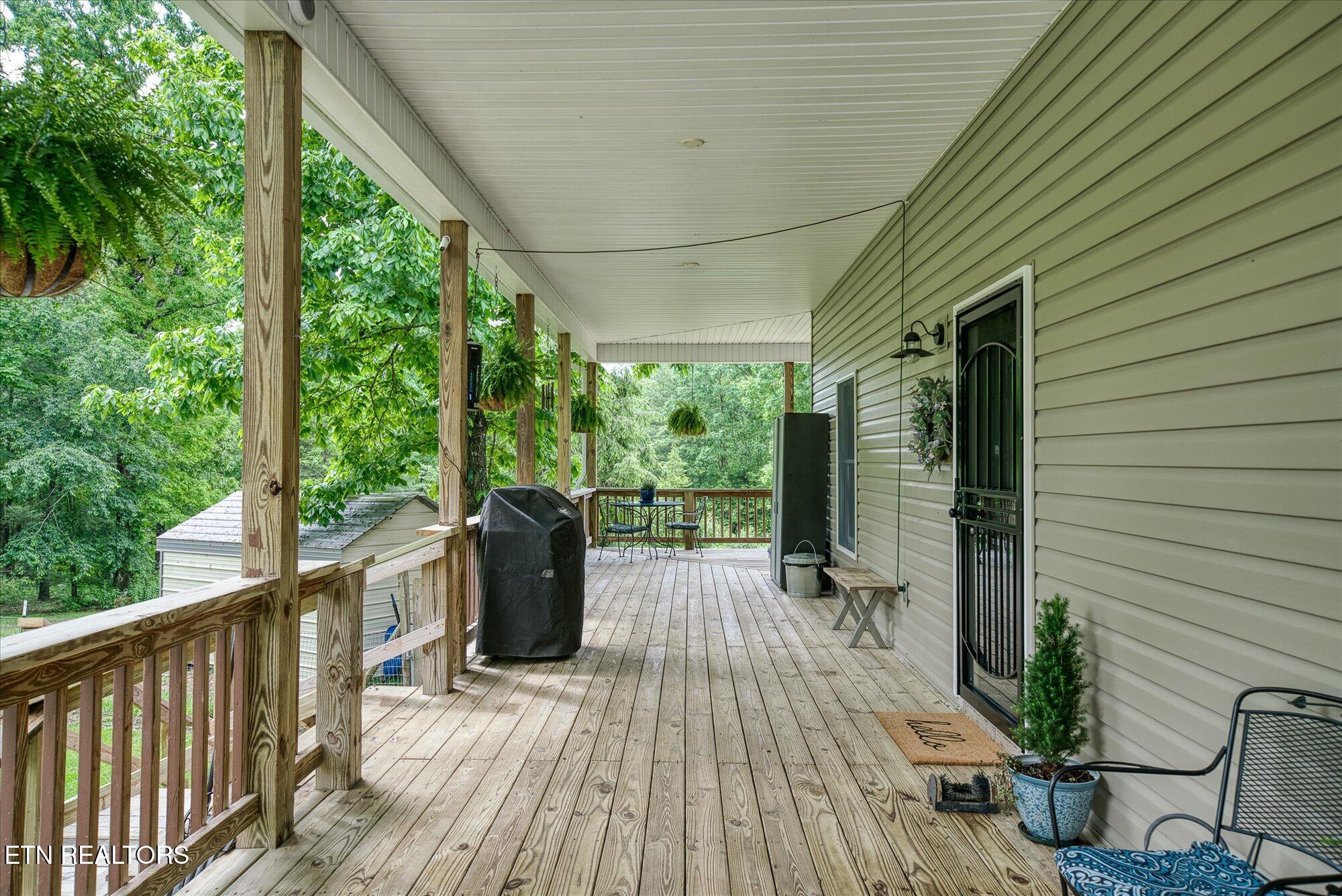 2882 York Road Crossville TN 38555