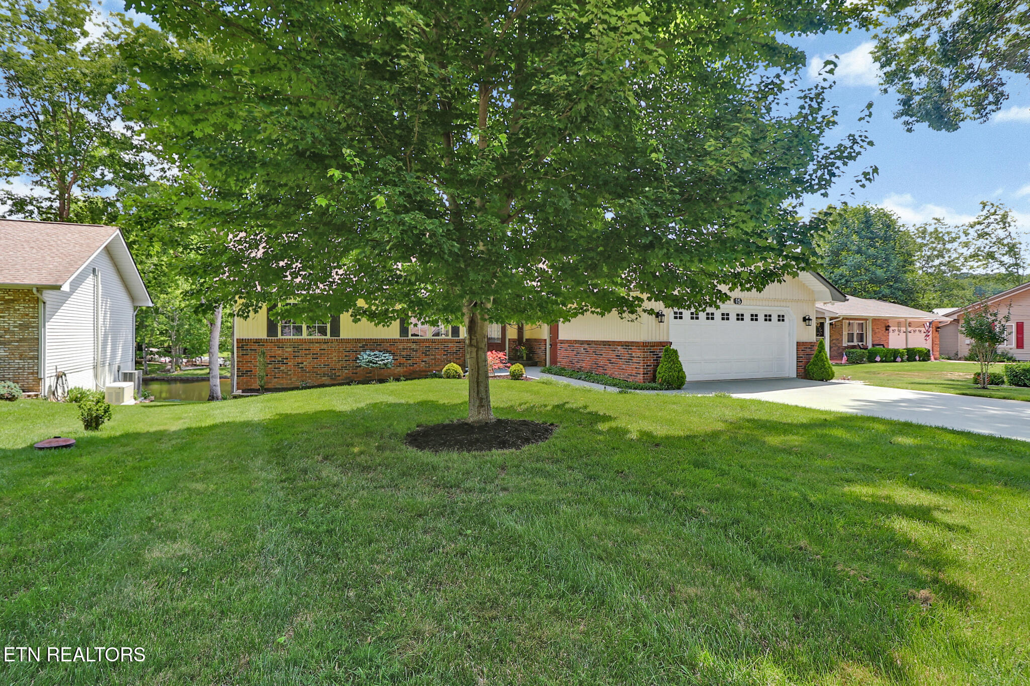 15 Meadowlark Circle Crossville TN 38558