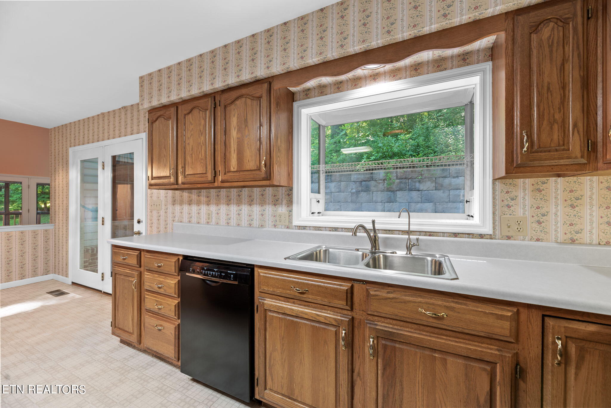 104 Chestnut Hill Road Oak Ridge TN 37830