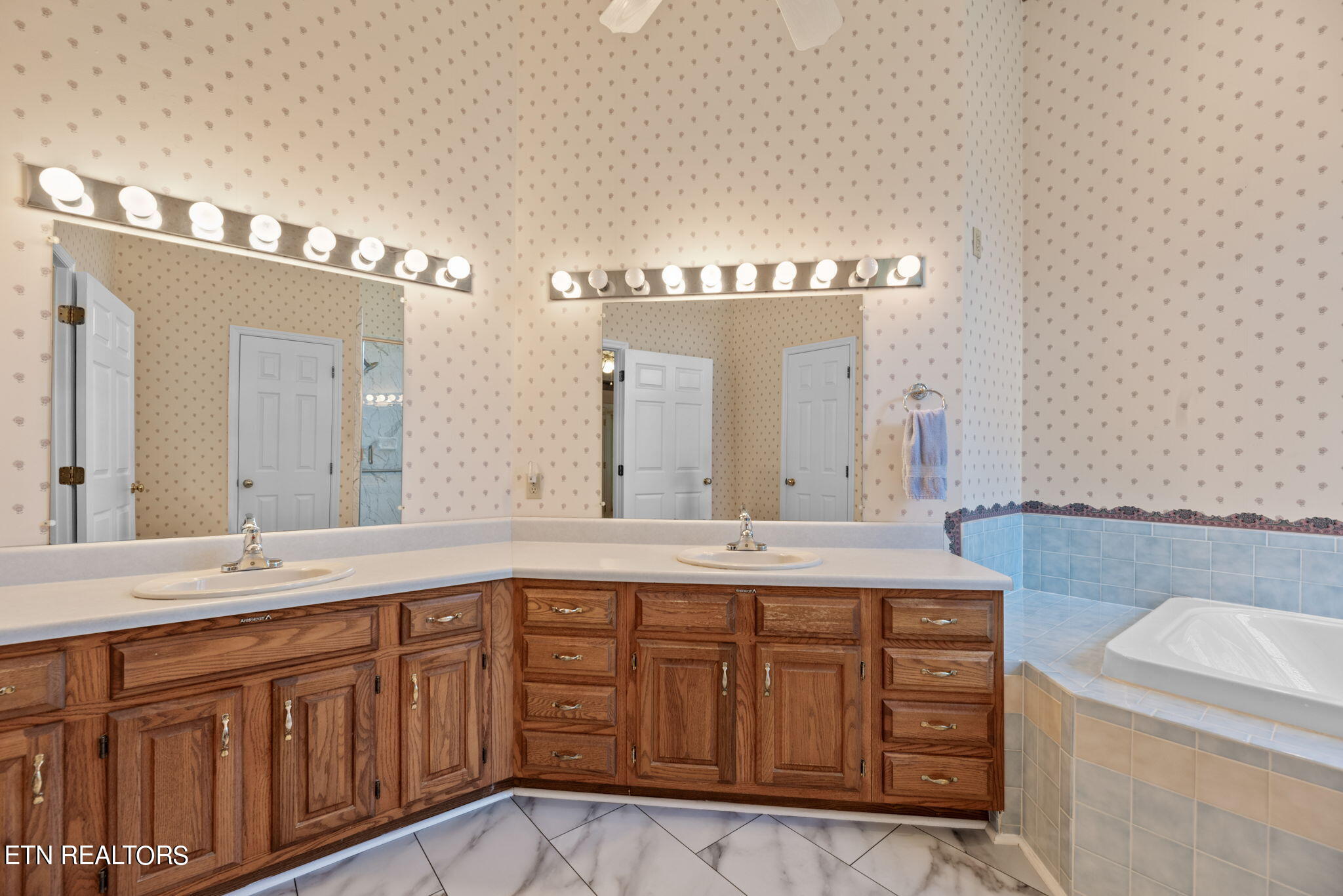 104 Chestnut Hill Road Oak Ridge TN 37830