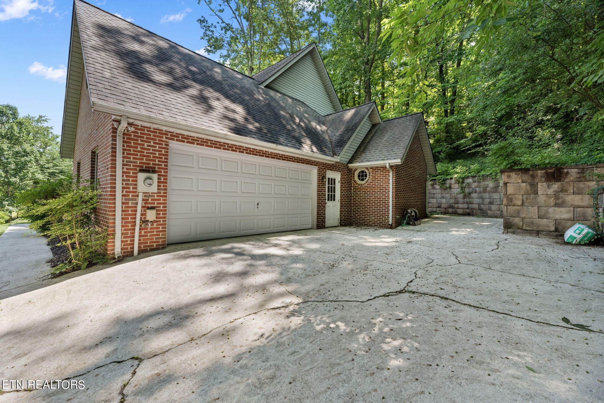104 Chestnut Hill Road Oak Ridge TN 37830