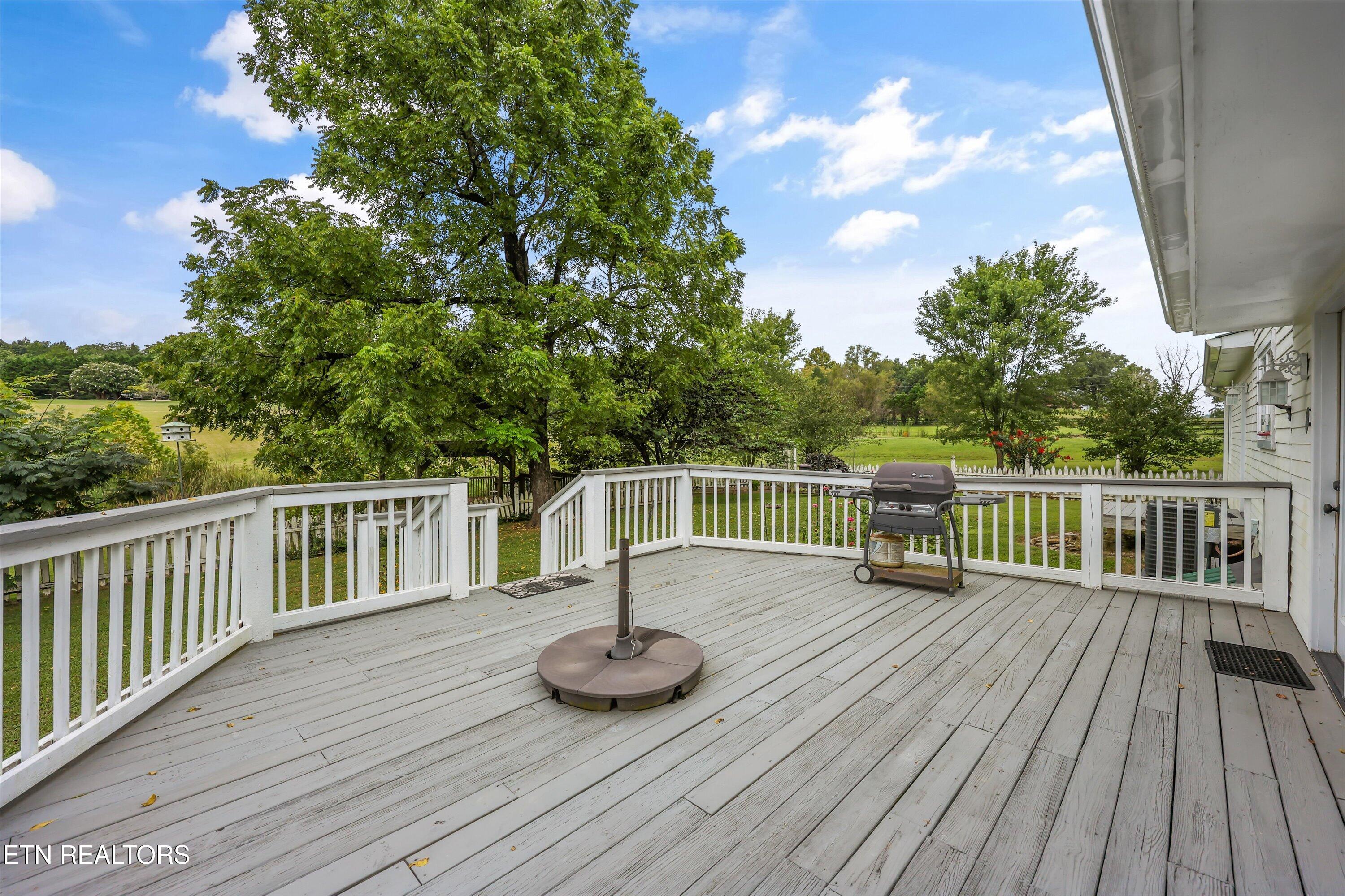 9003 Hill Road Knoxville TN 37938