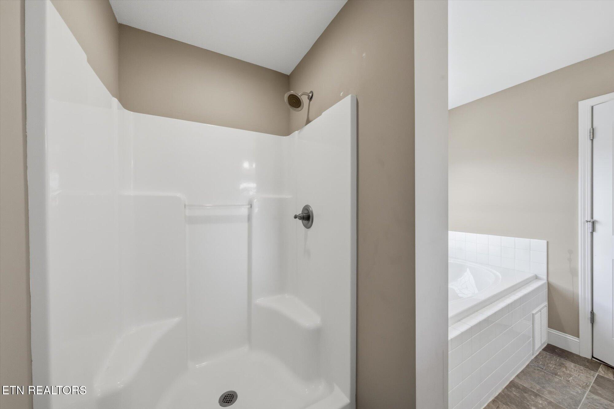 2421 Clinging Vine Lane Knoxville TN 37931