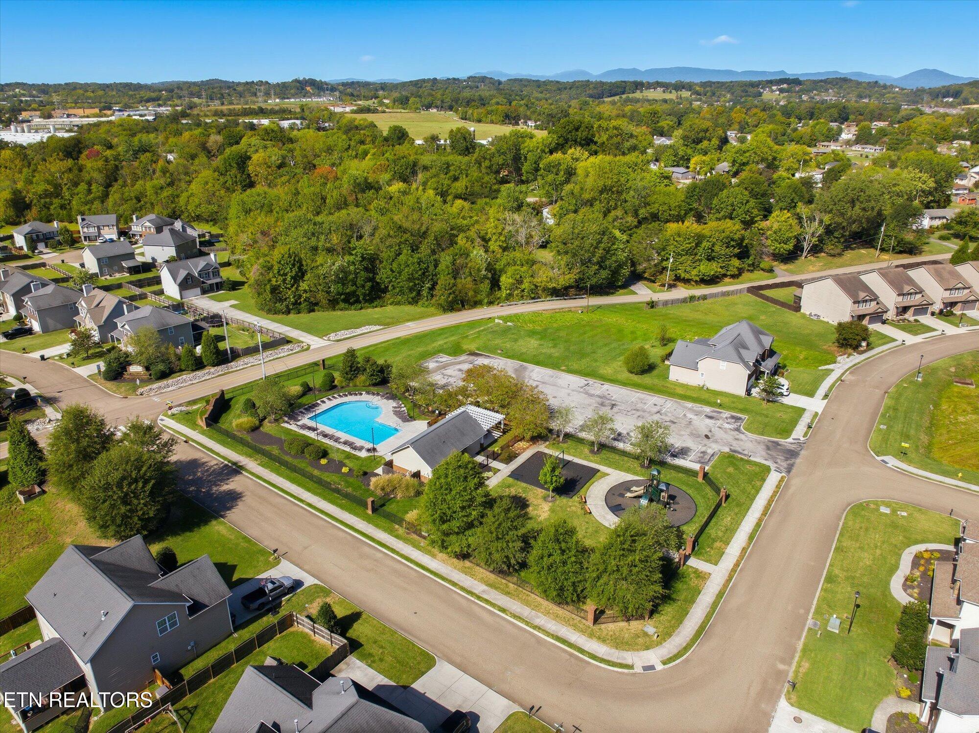 2421 Clinging Vine Lane Knoxville TN 37931