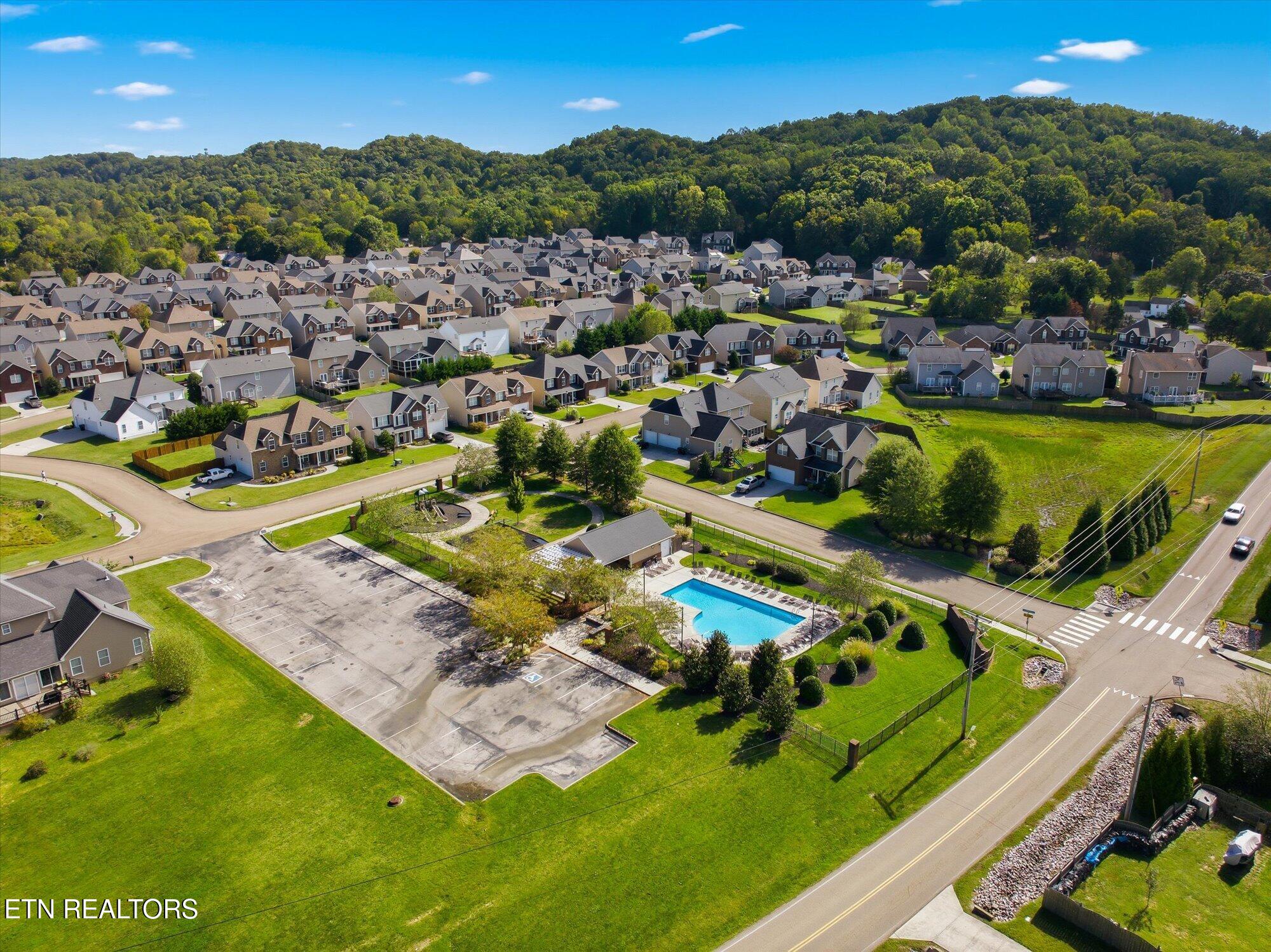 2421 Clinging Vine Lane Knoxville TN 37931