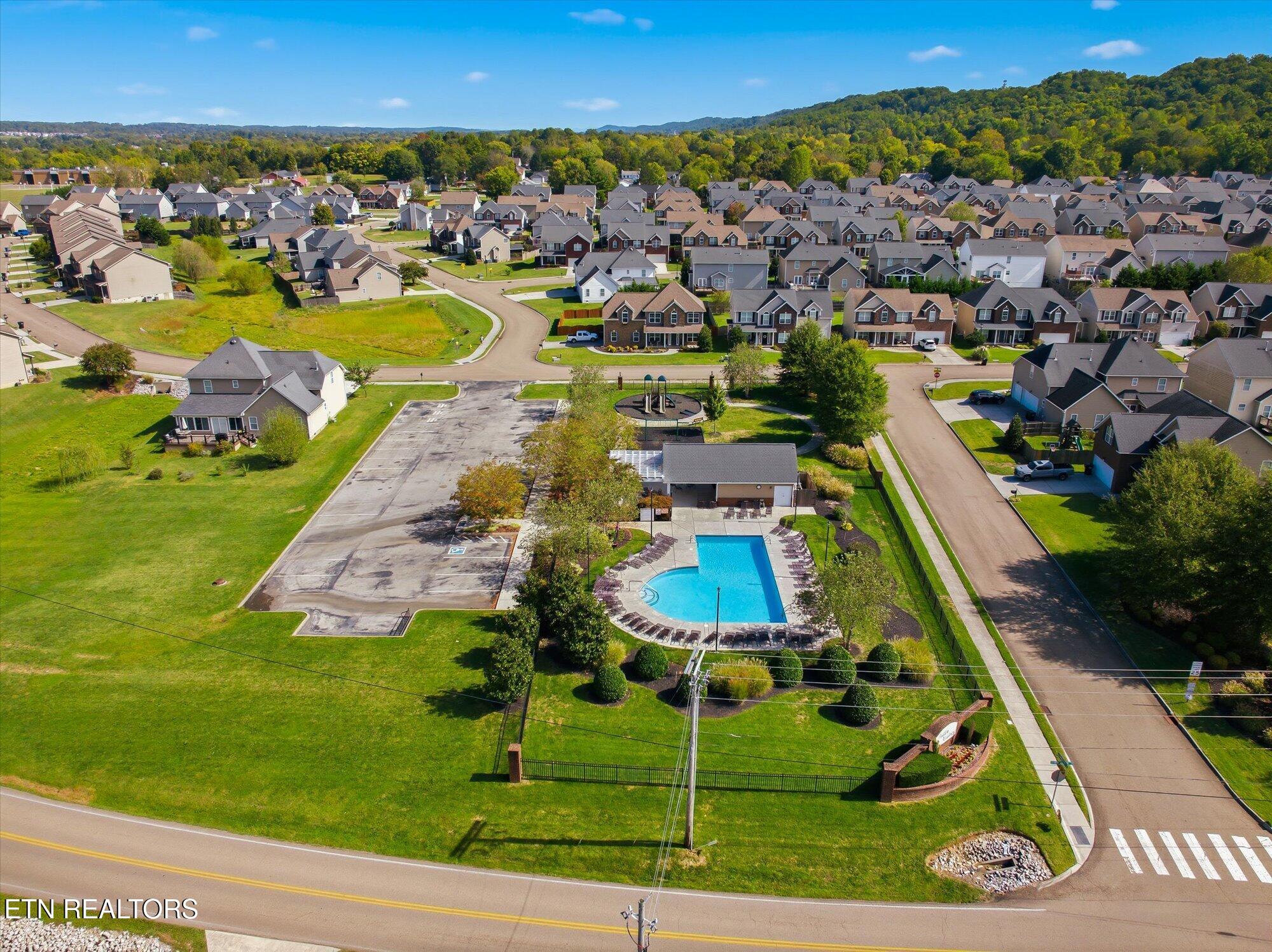 2421 Clinging Vine Lane Knoxville TN 37931