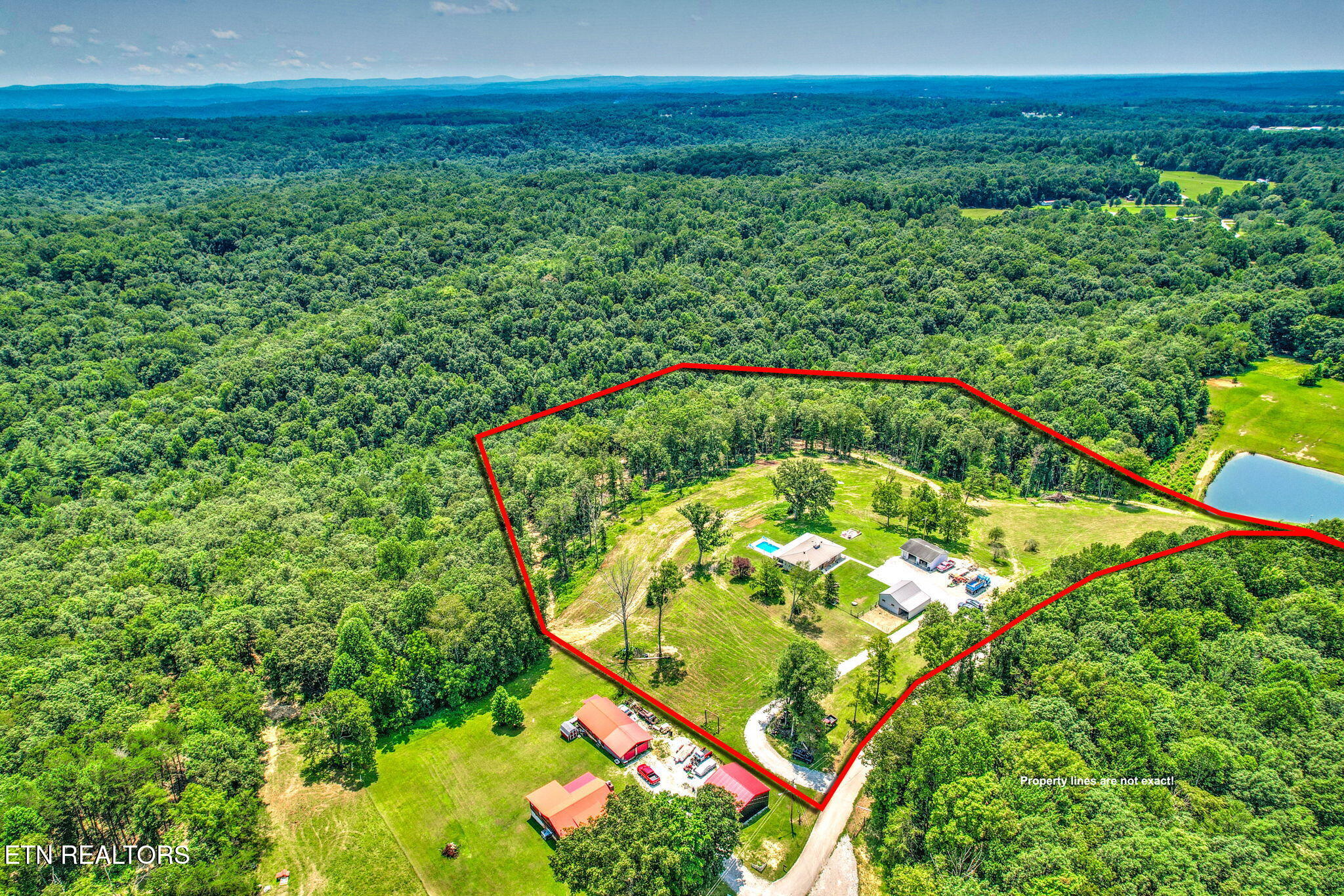 798 Christenson Road Deer Lodge TN 37726