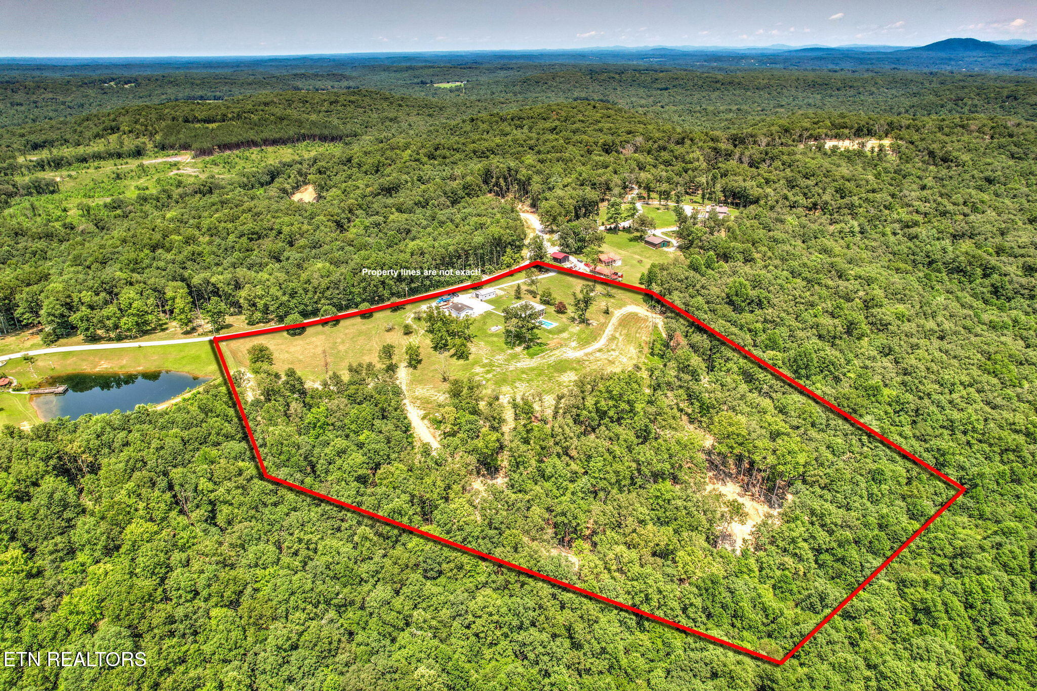 798 Christenson Road Deer Lodge TN 37726