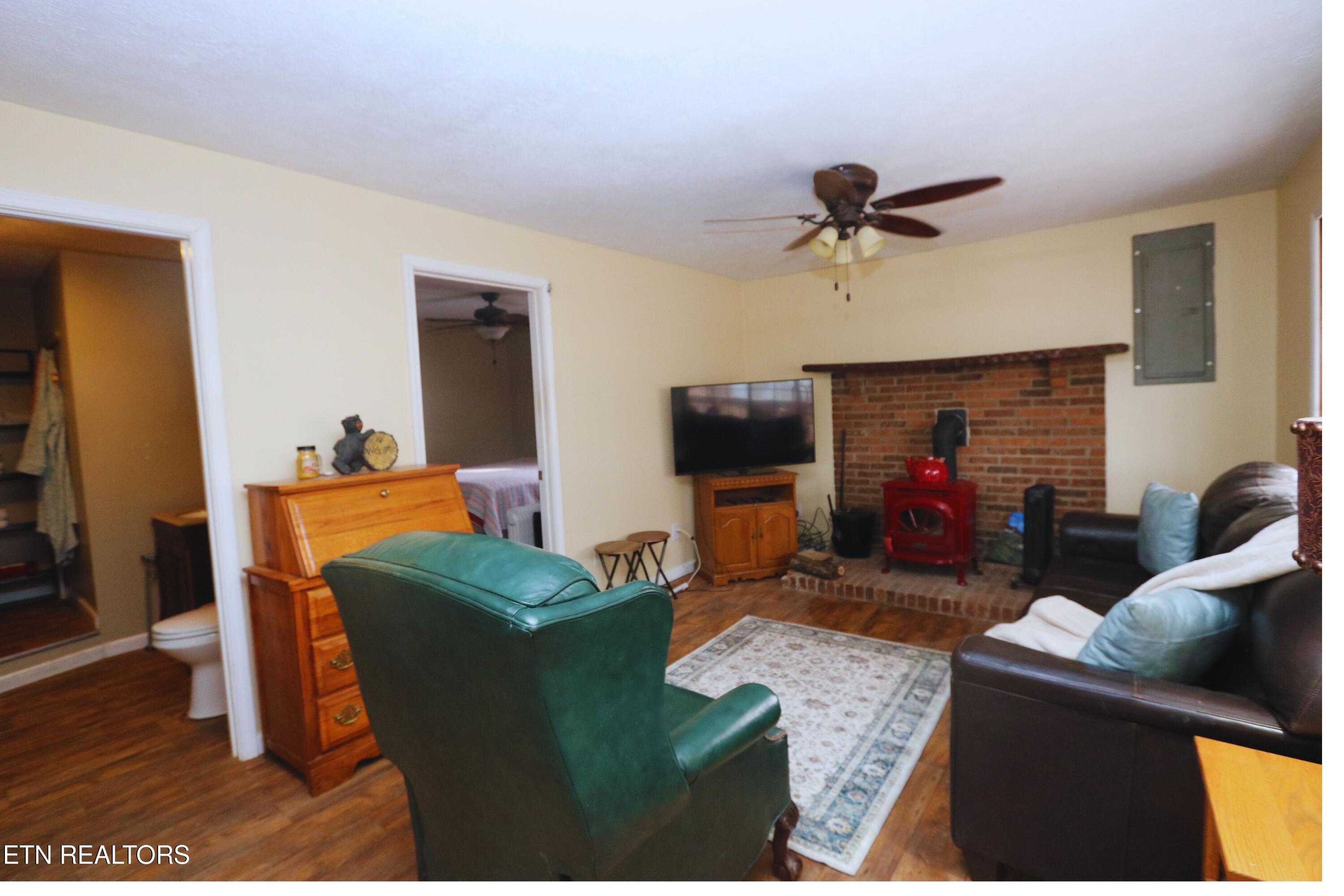 110 Laguna Vista Drive Caryville TN 37714