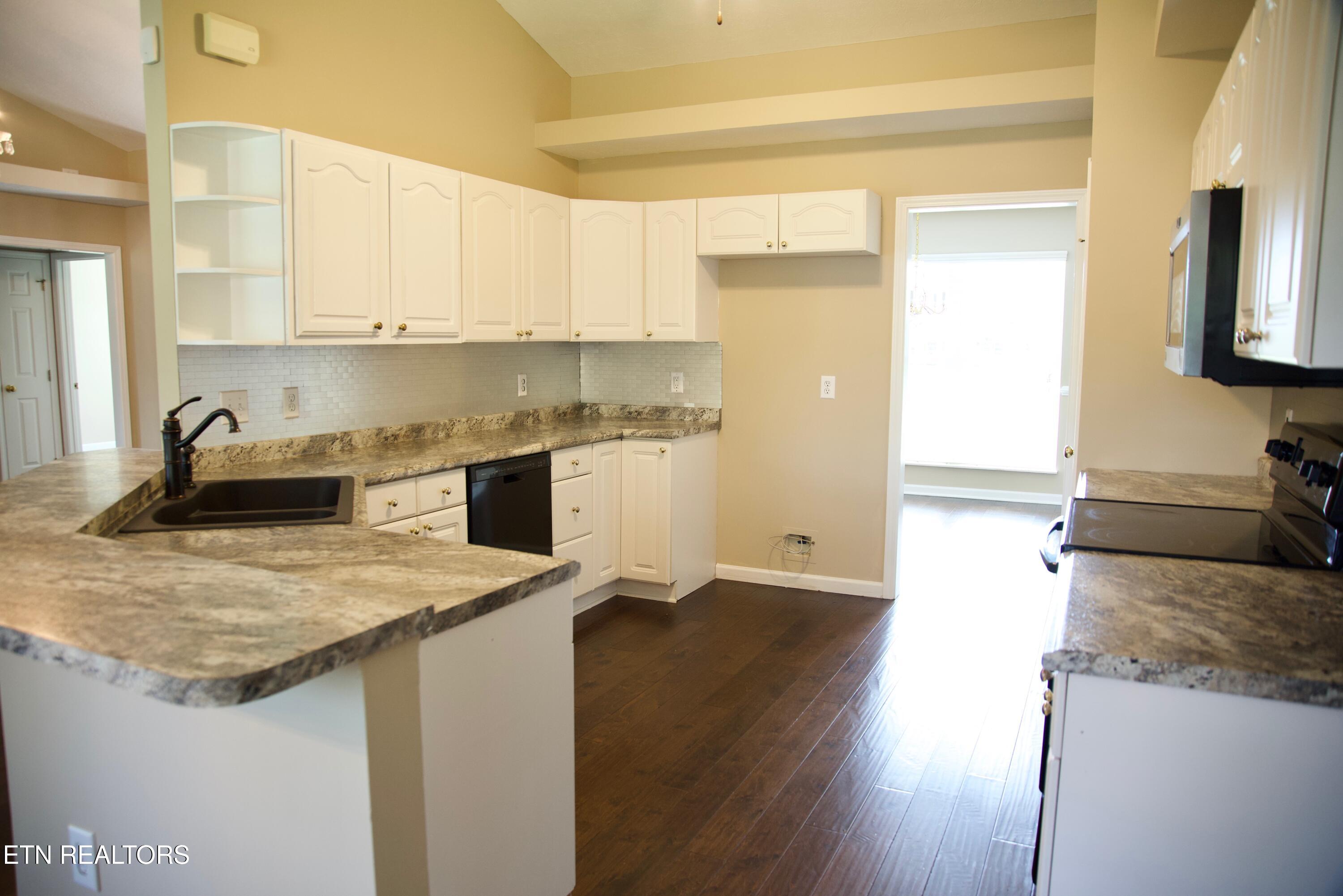 5621 Reinhardt Lane Knoxville TN 37924