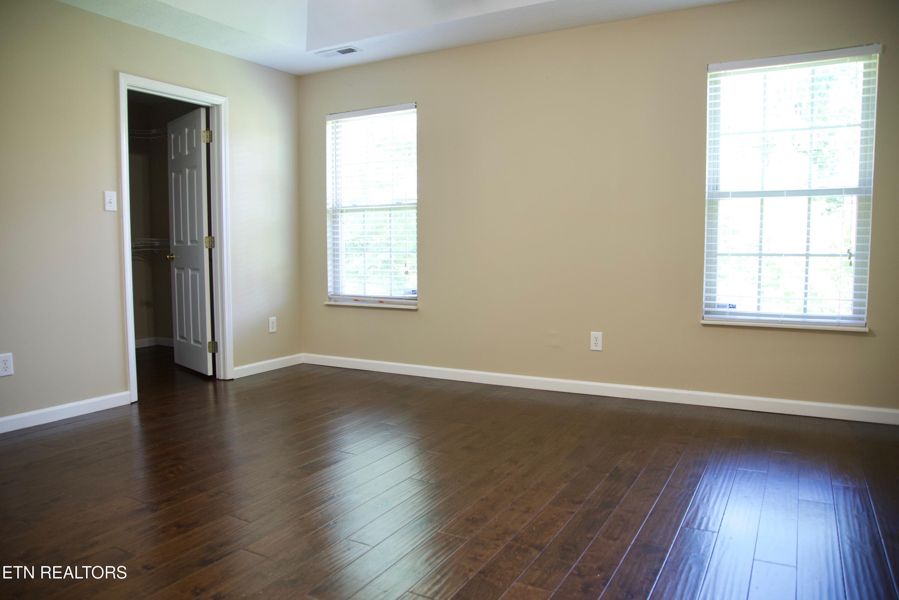 5621 Reinhardt Lane Knoxville TN 37924
