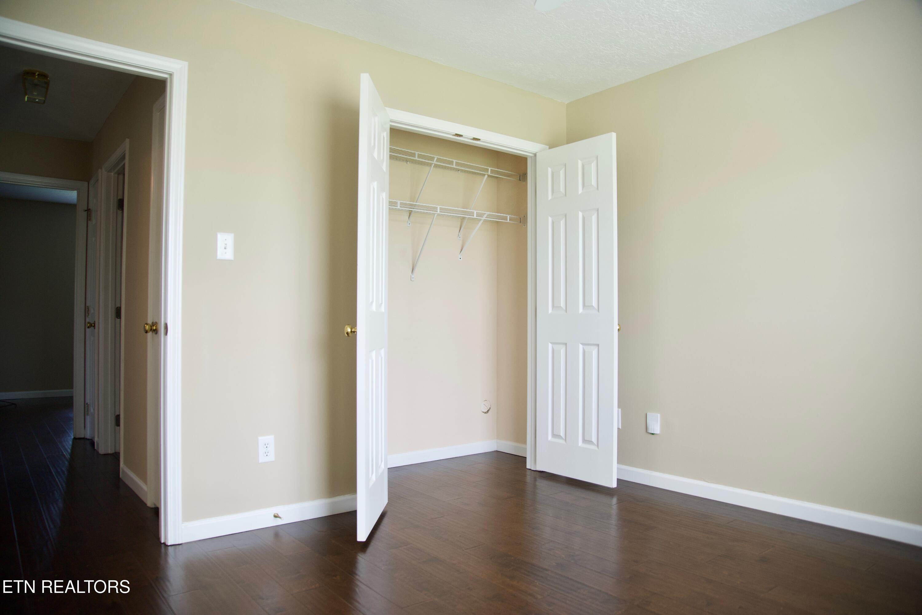 5621 Reinhardt Lane Knoxville TN 37924