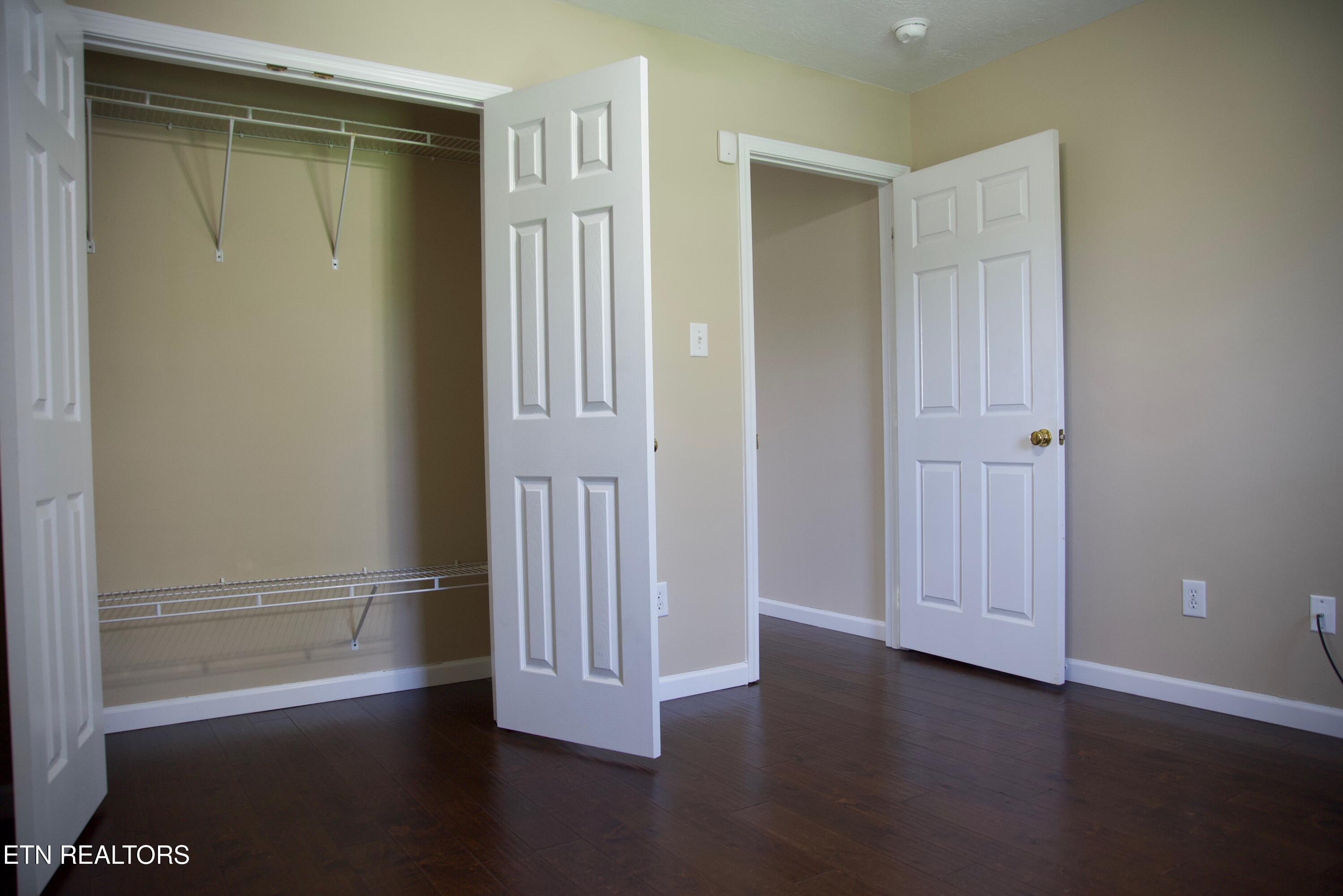 5621 Reinhardt Lane Knoxville TN 37924
