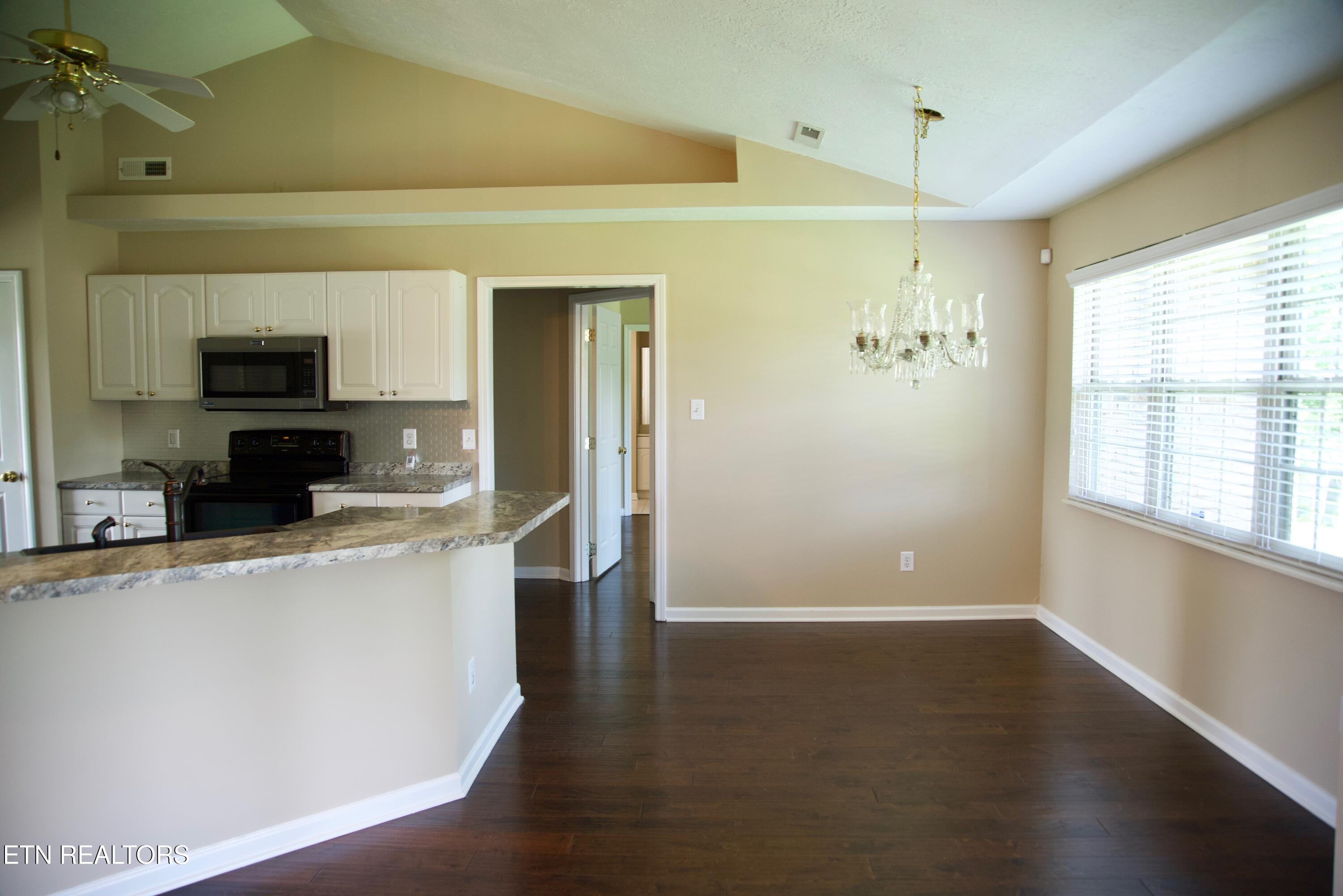 5621 Reinhardt Lane Knoxville TN 37924