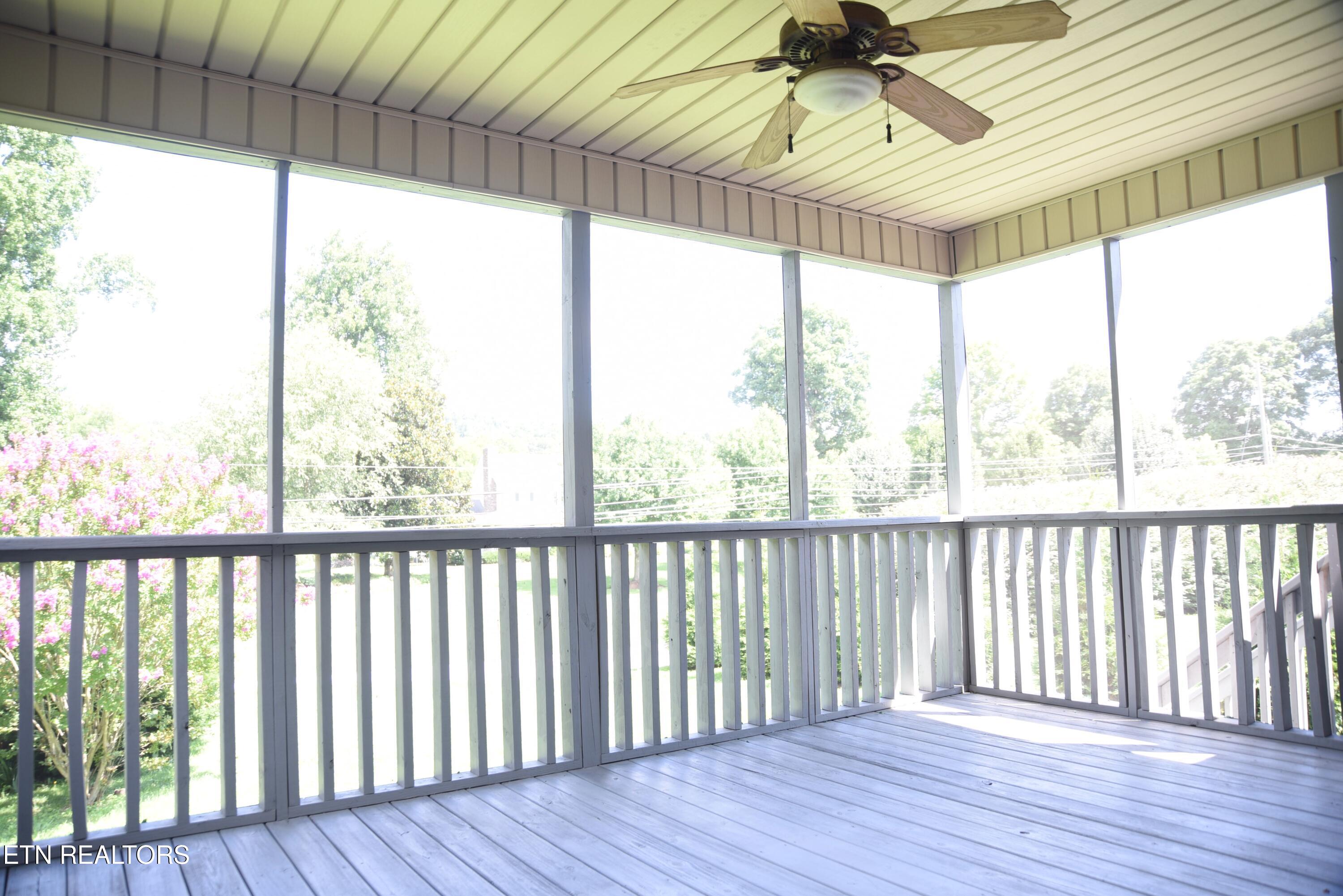 5621 Reinhardt Lane Knoxville TN 37924