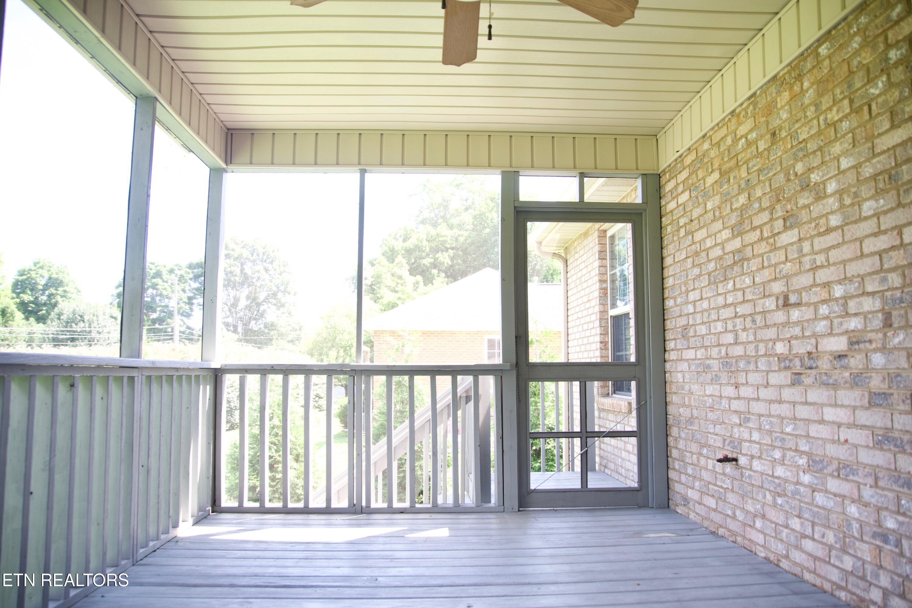 5621 Reinhardt Lane Knoxville TN 37924
