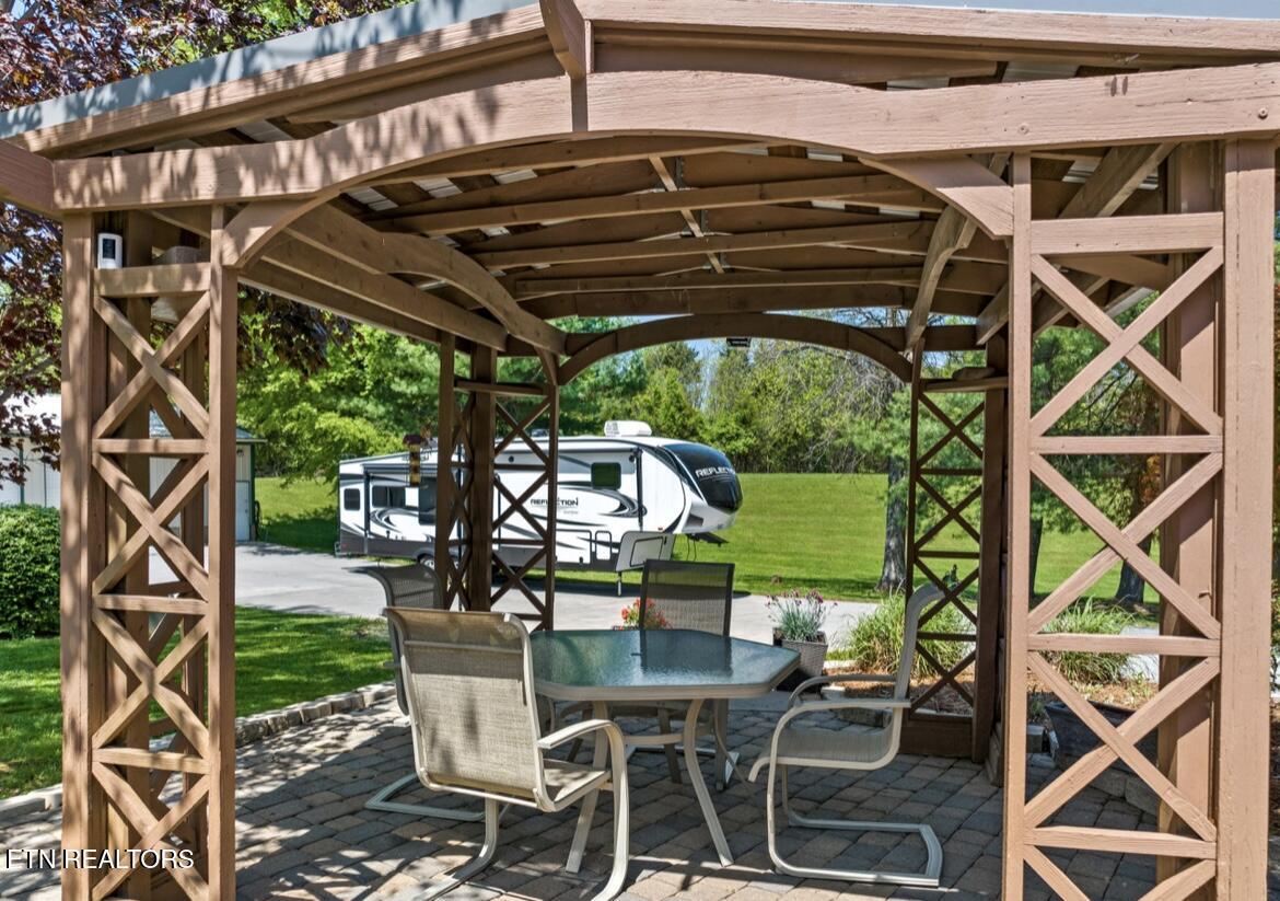 2041 Witt Road White Pine TN 37890