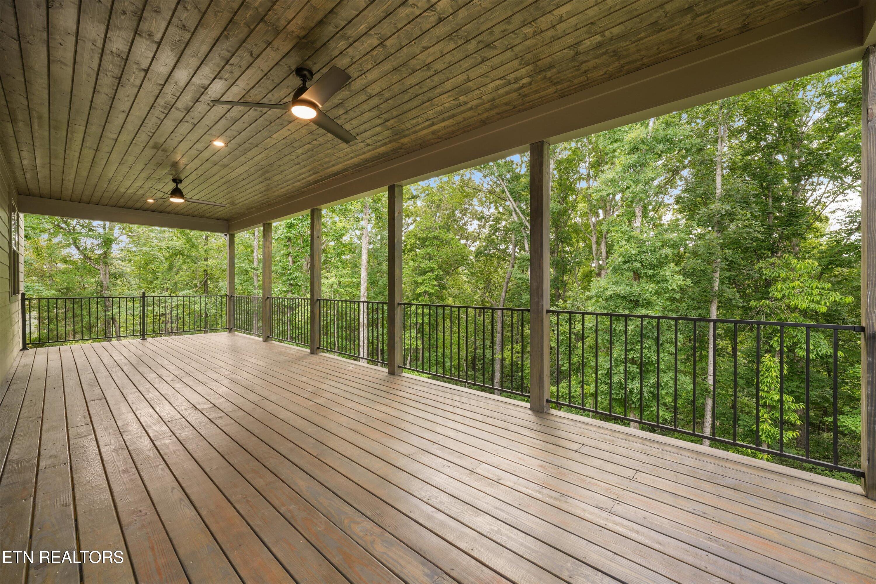 173 Elokwa Way Loudon TN 37774