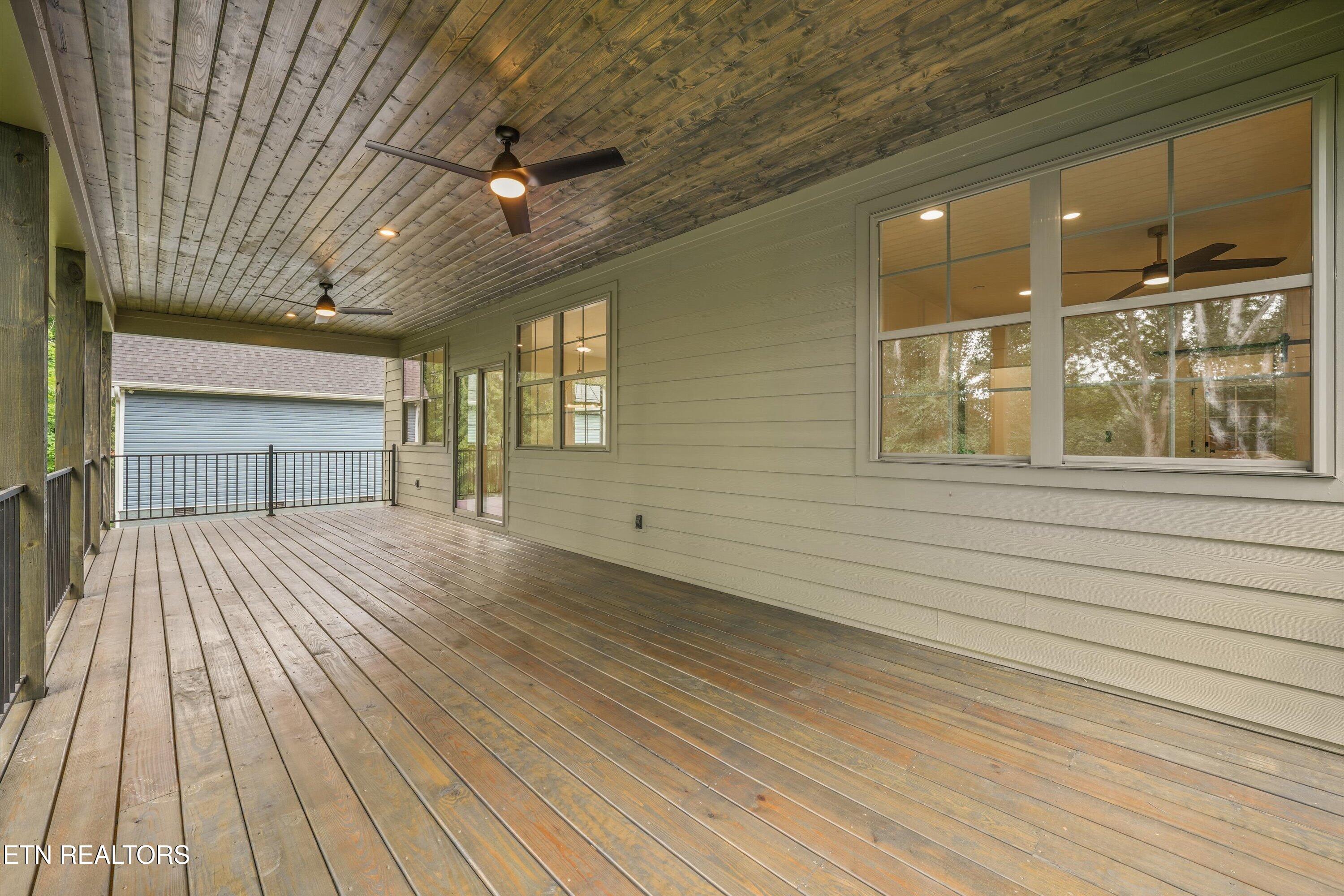 173 Elokwa Way Loudon TN 37774