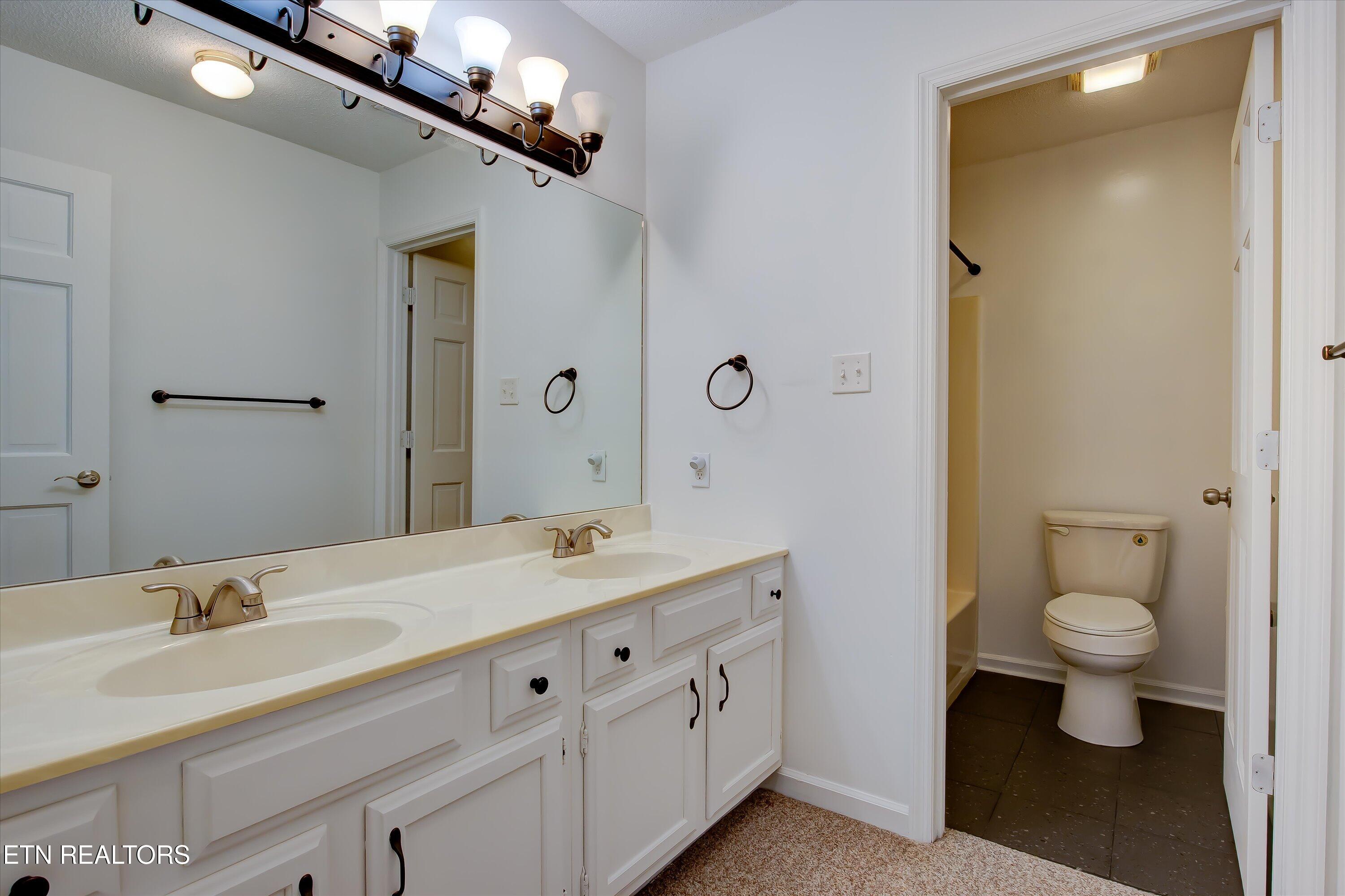 8430 Woodbend Trail Knoxville TN 37919